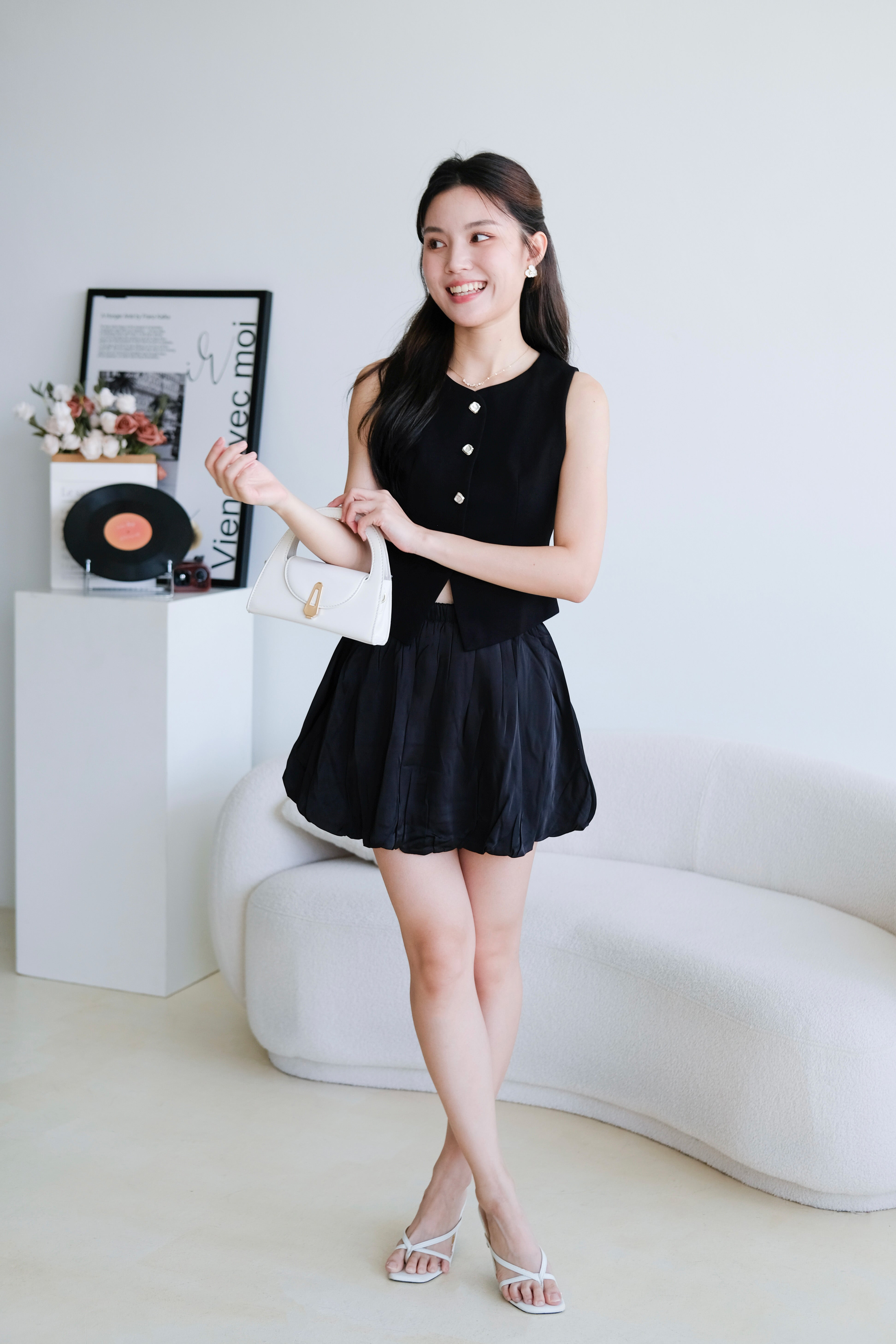 Valerie Round Neck Vest Top (Black)