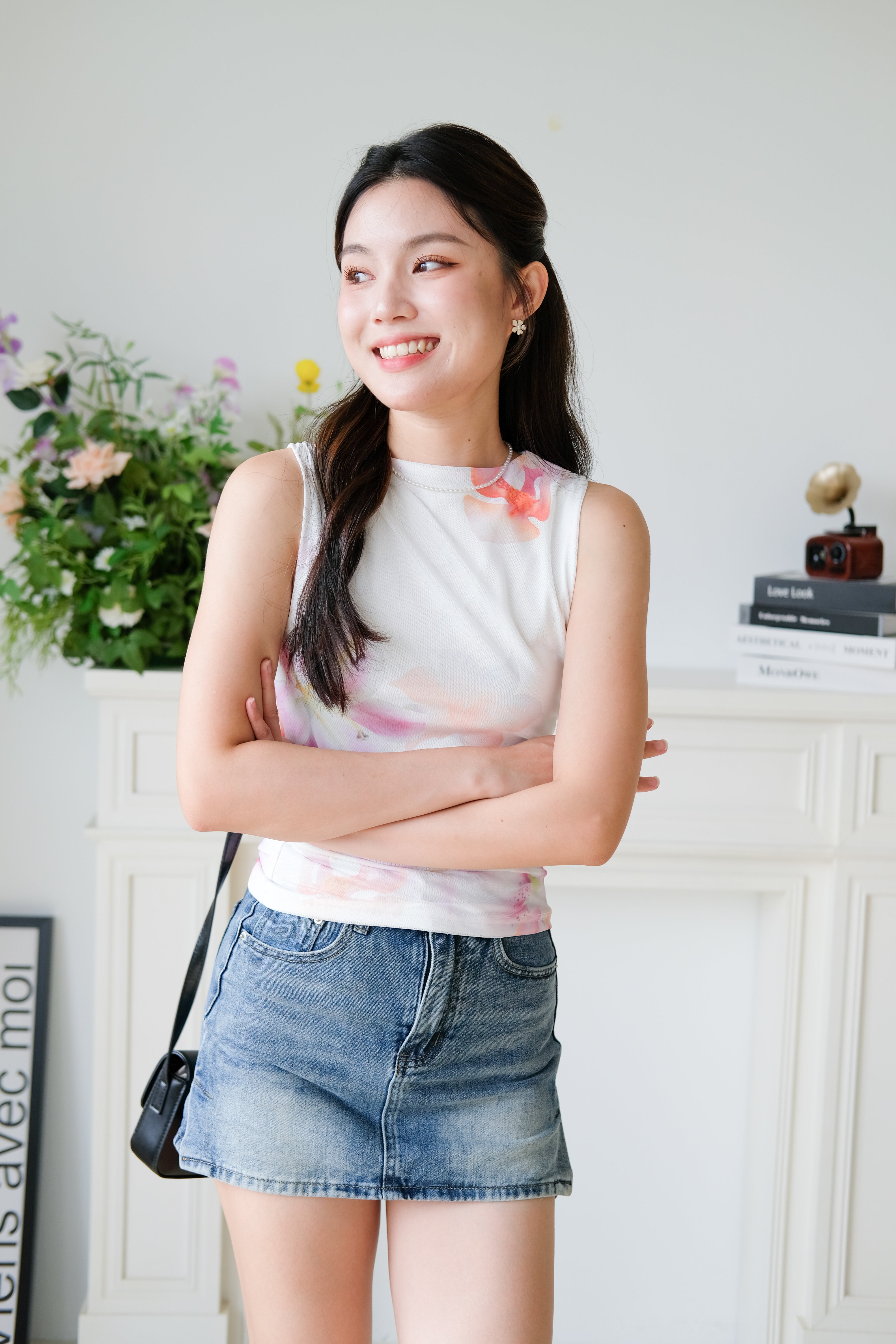 Lilo Abstract Floral Mesh Top (Lilac Flower)