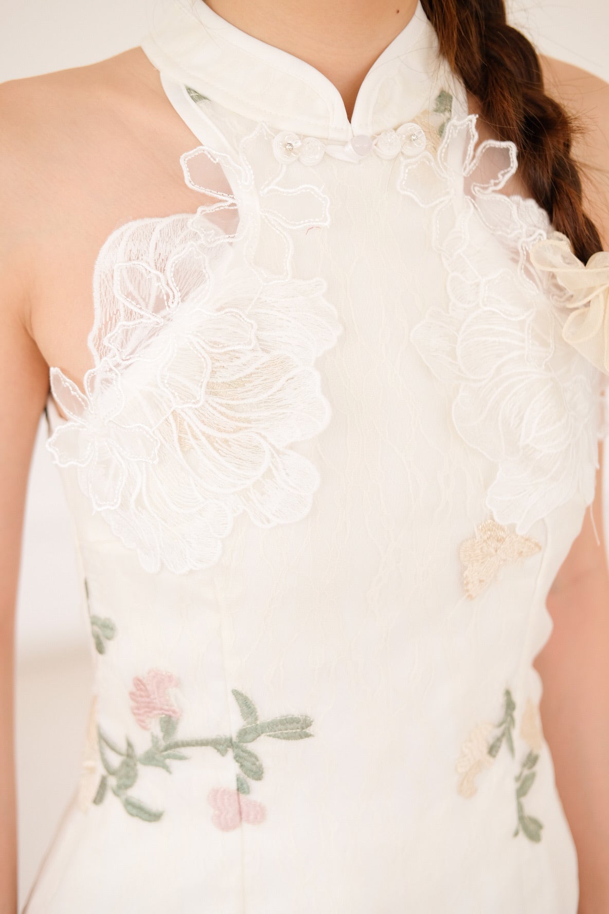 檀宁 Tan Ning Floral Lace Halter Top (Cream)