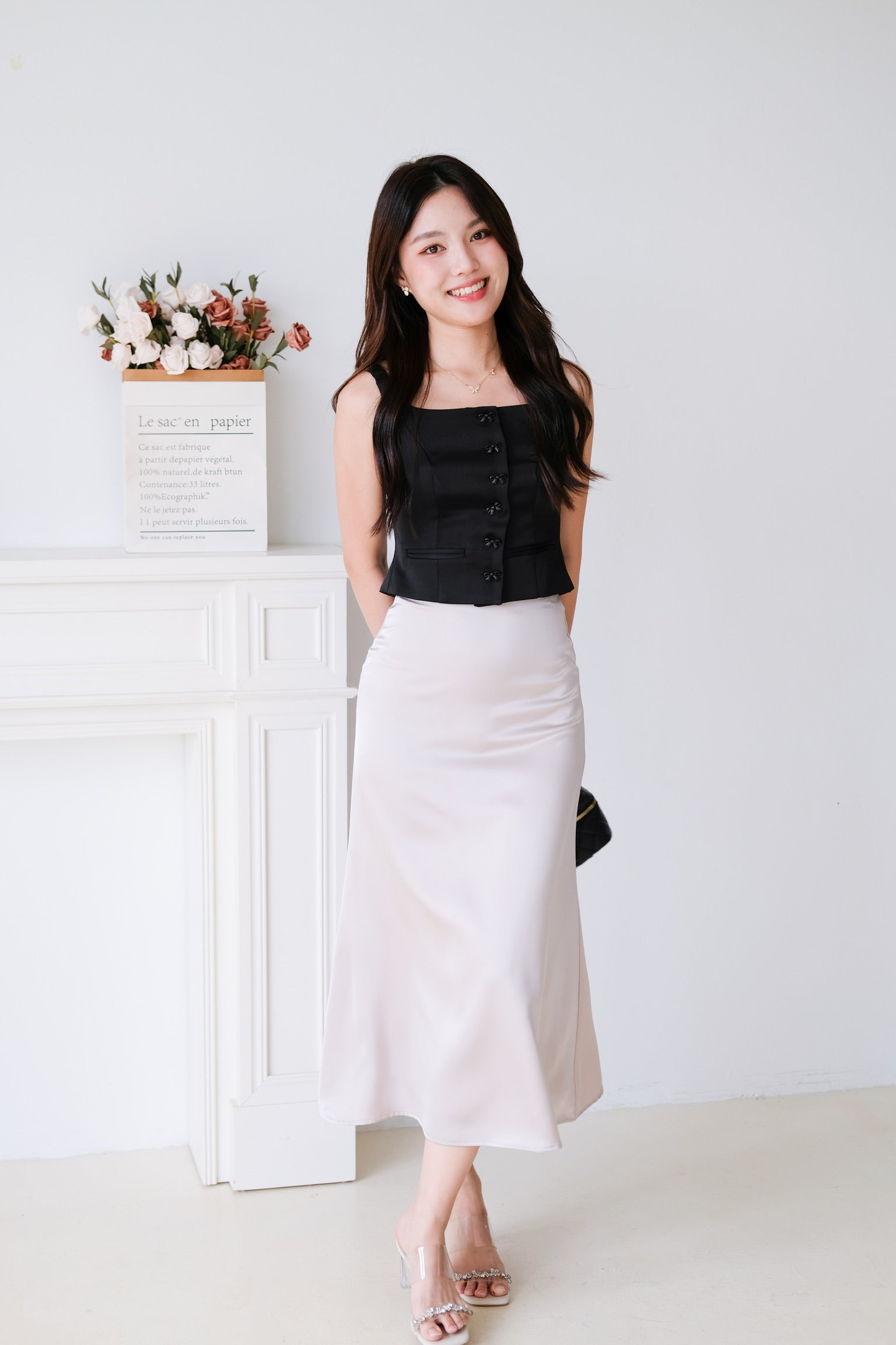 Maribelle Ribbon Scoop Top (Black)