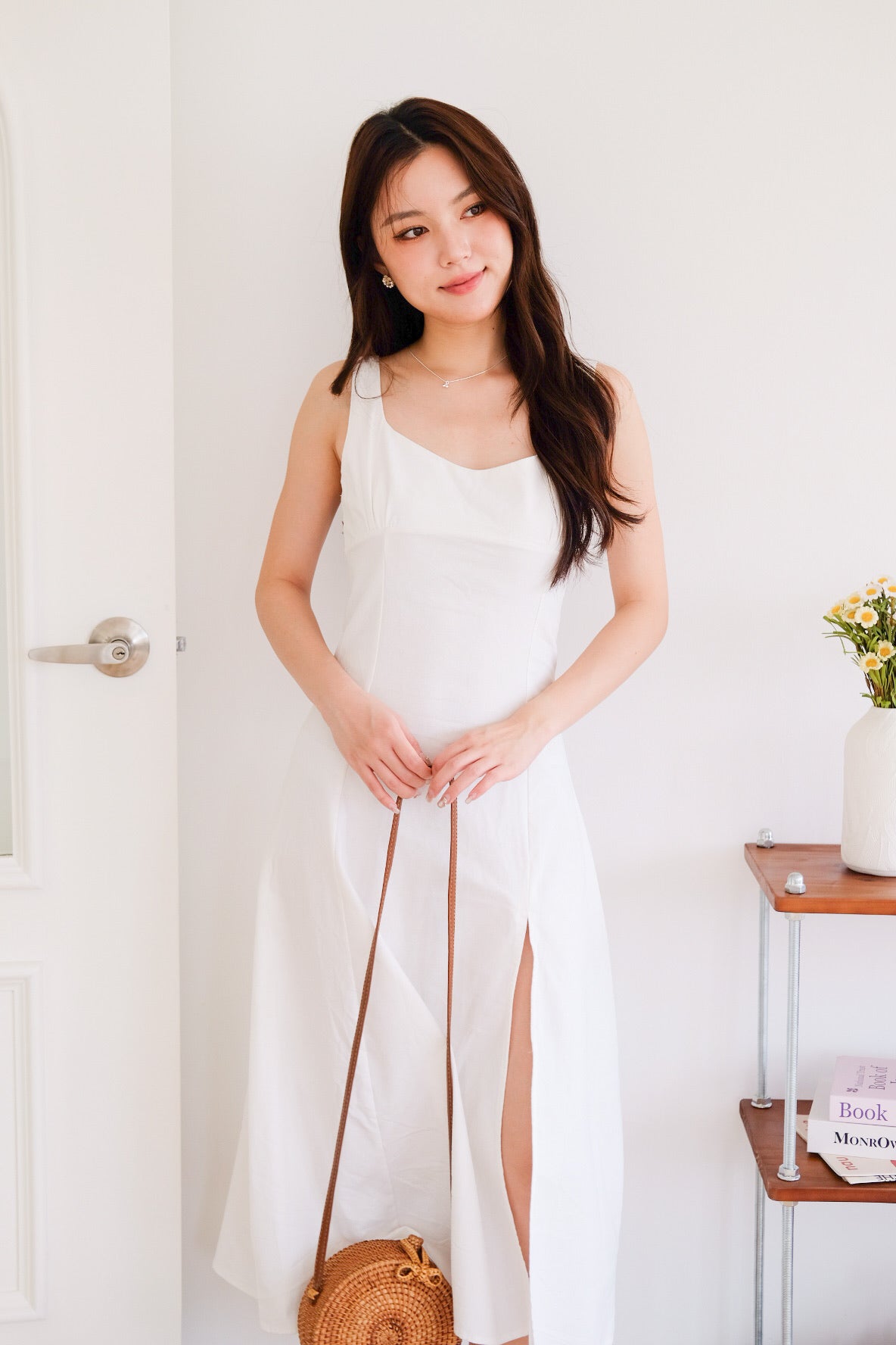 Clover Linen Slit Dress (White)