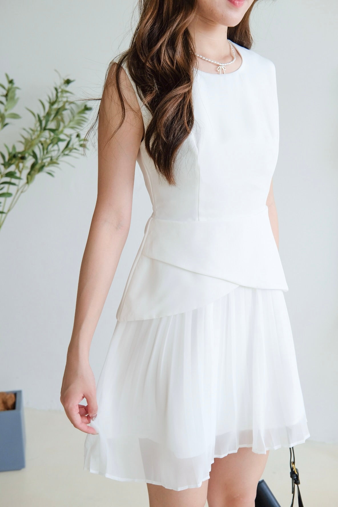 Belinda Contrast Hem Dress (White)