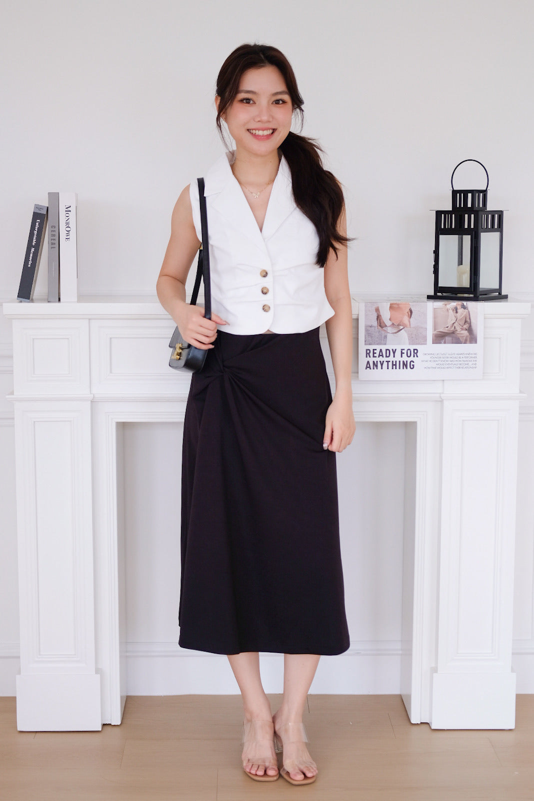 Noel Collared Crepe Vest Top (White)