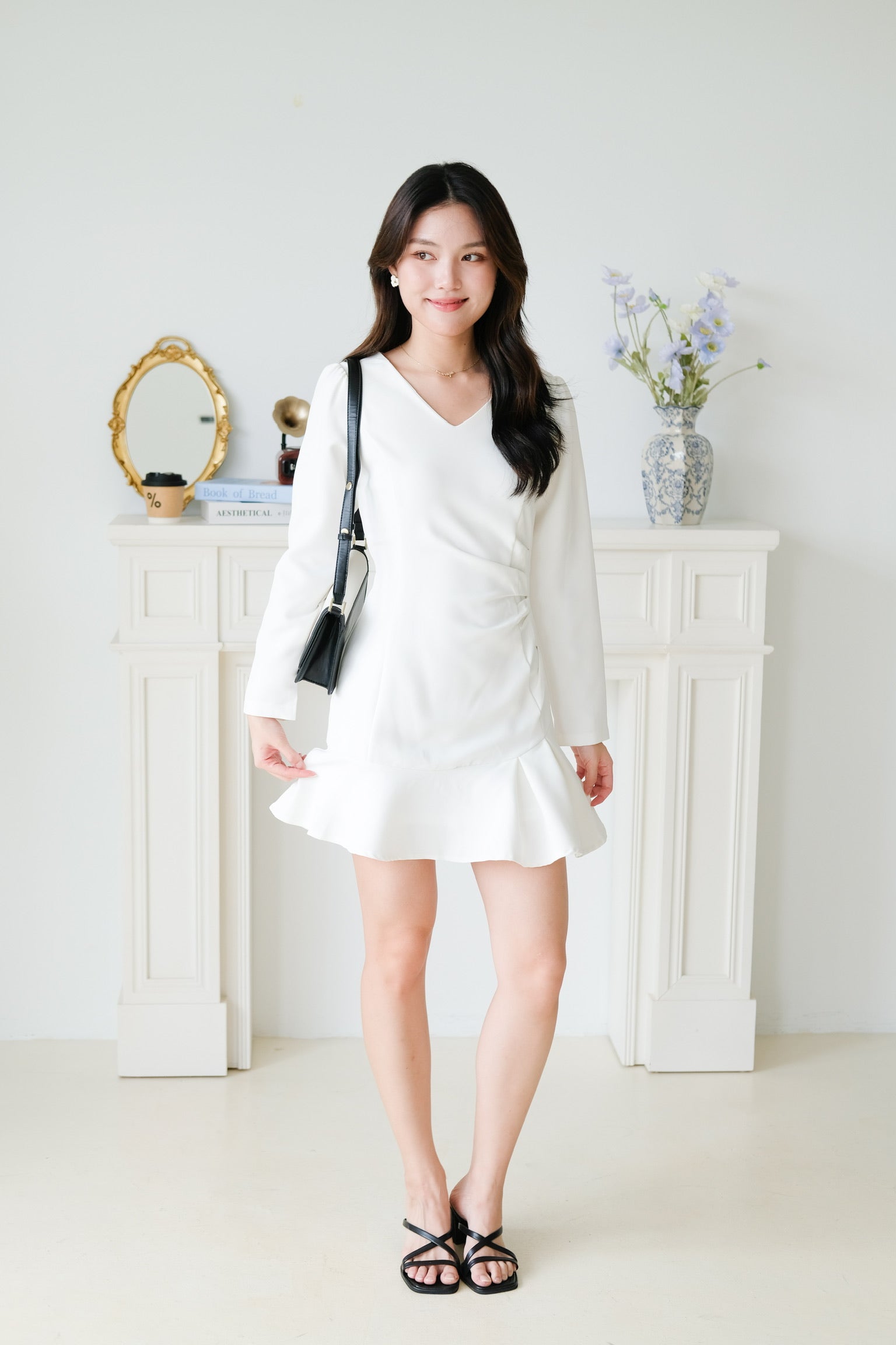 Phoebe Sleeves Ruffle Dress (White)