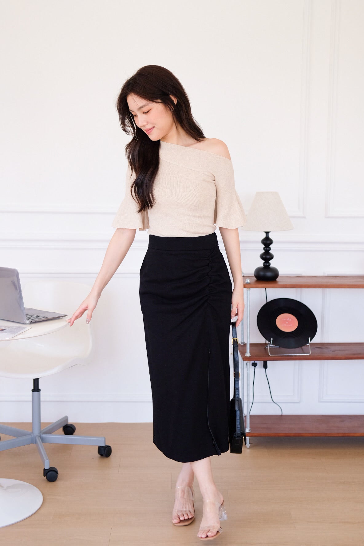 Elva Bell Sleeves Knit Top (Khaki)