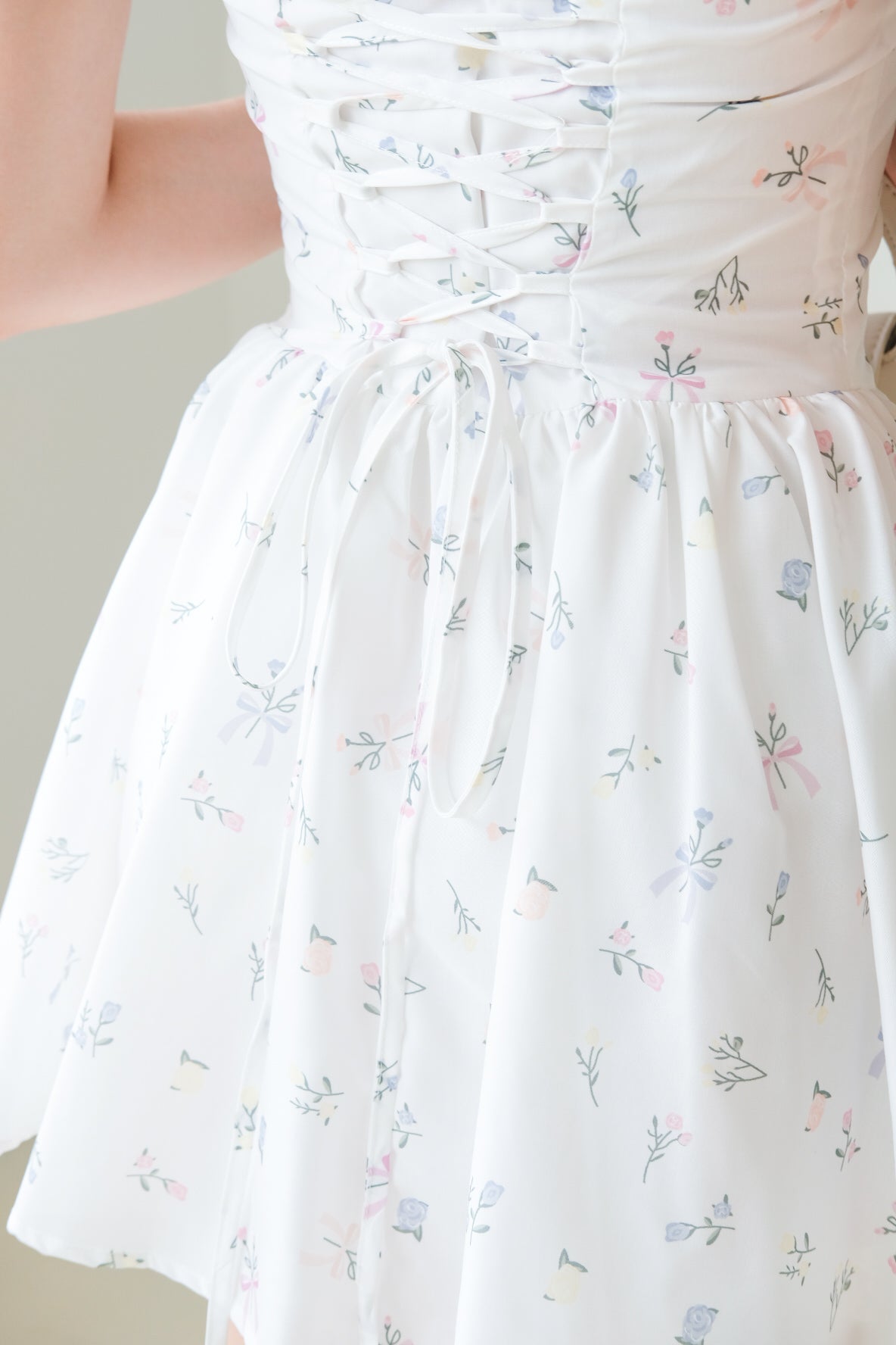 Annie Floral Lace Tube Corset Dress (White)