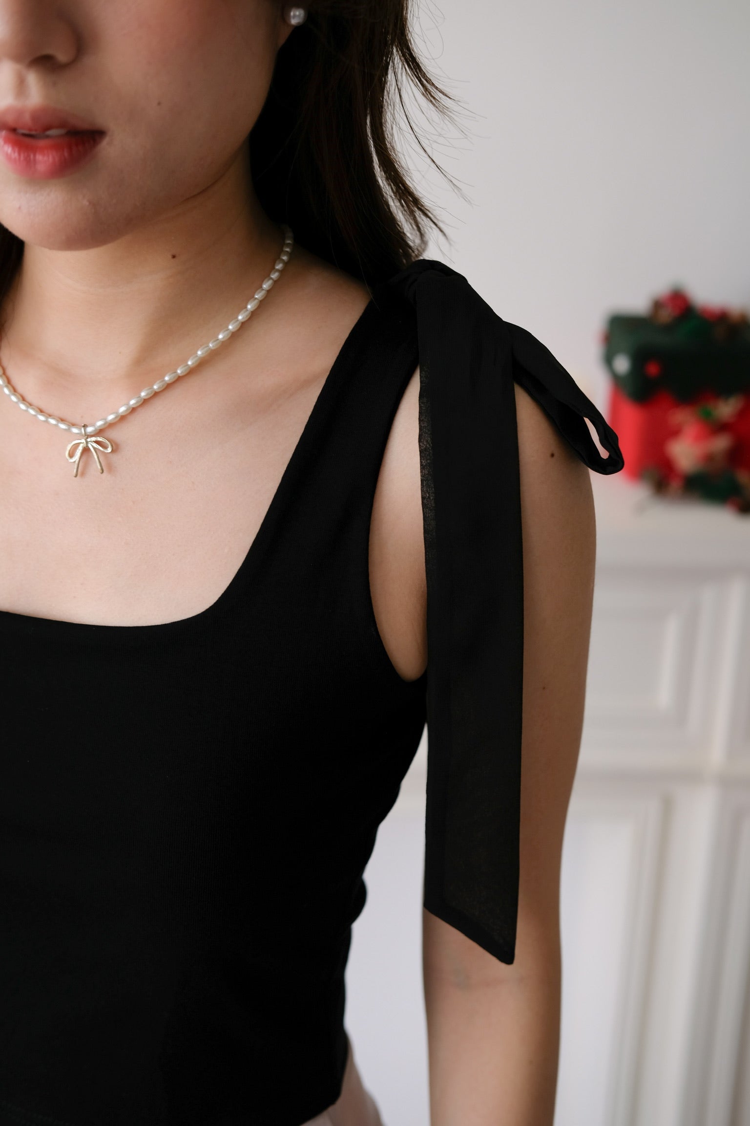 Bridget Self Tie Ribbon Crop Top (Black)