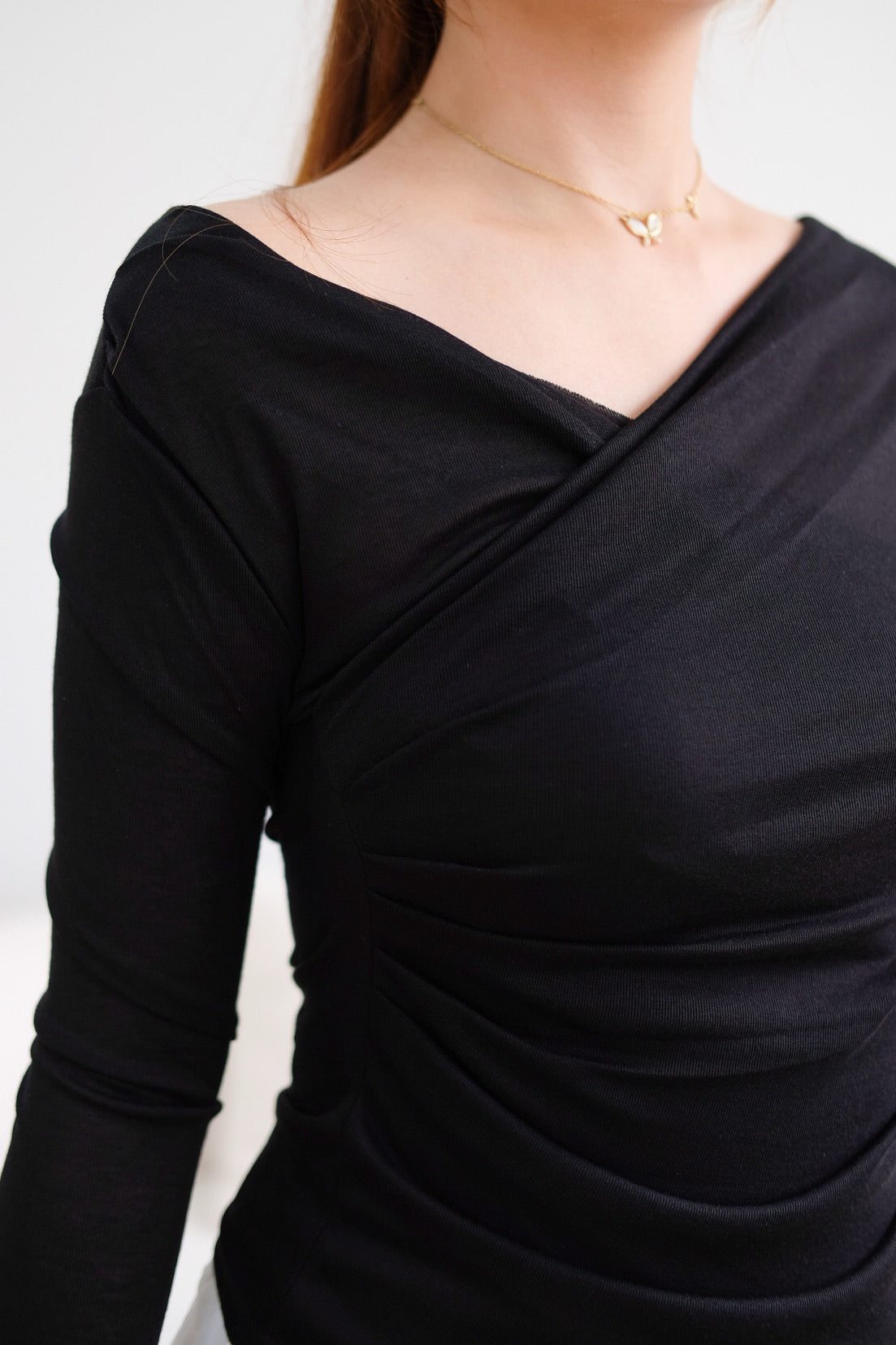 Black Long Sleeves Ruched Top