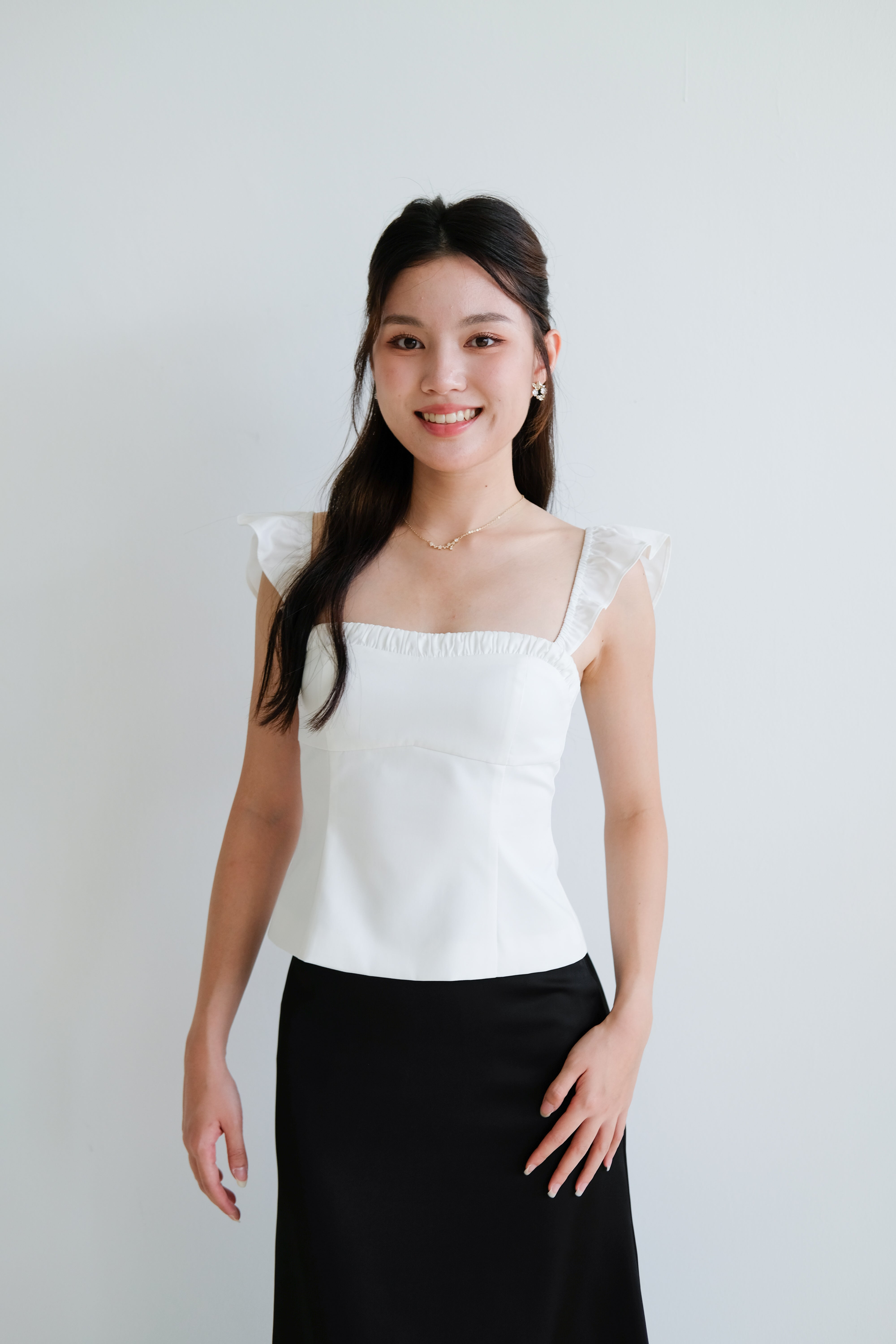 Ruffle Straps (White)