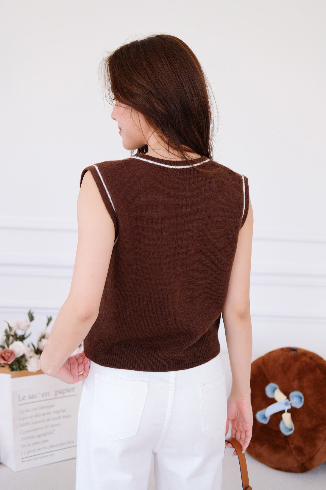 Tessa Contrast Knit Vest (Mocha)