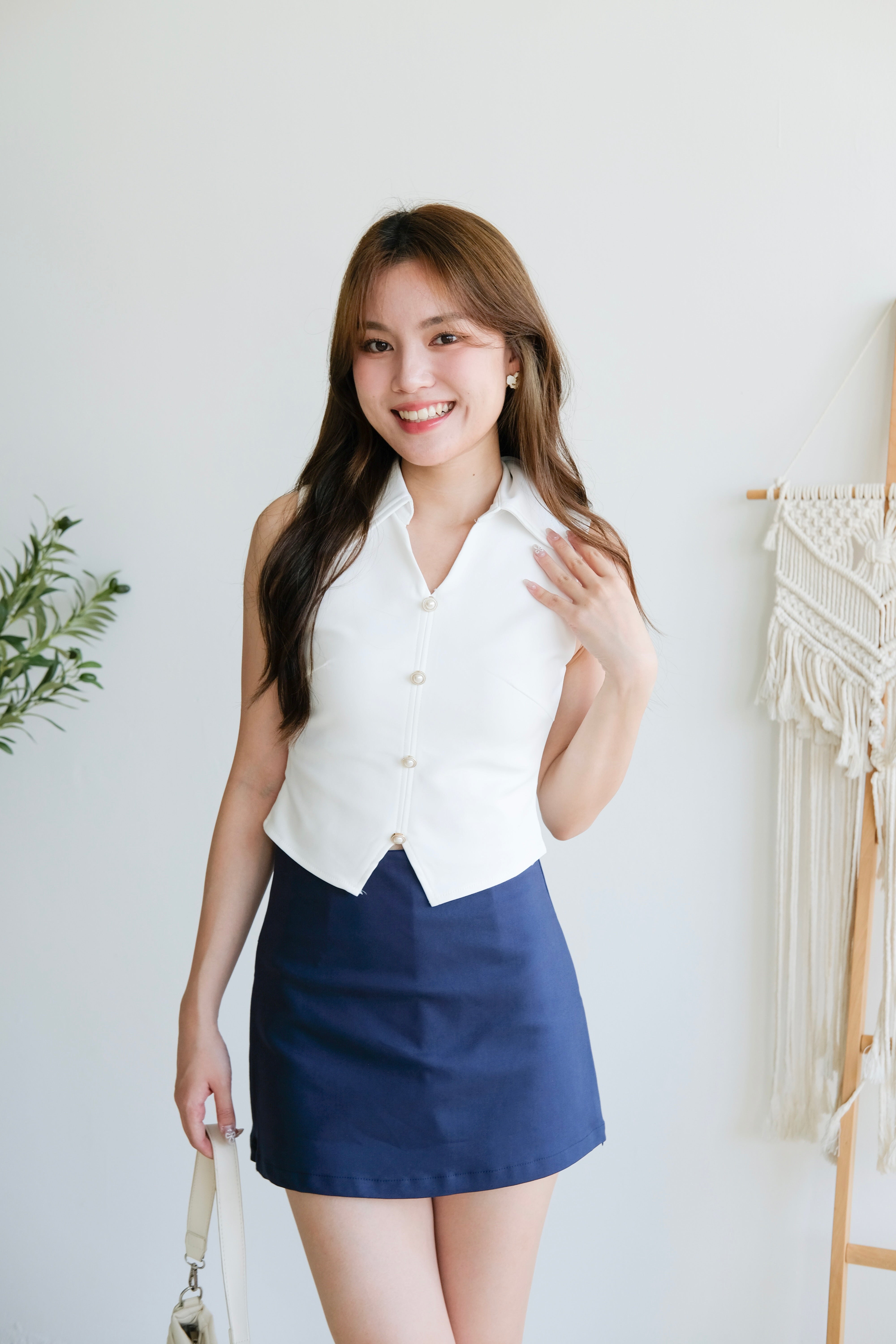 Teena Pearl Button Collared Top (White)