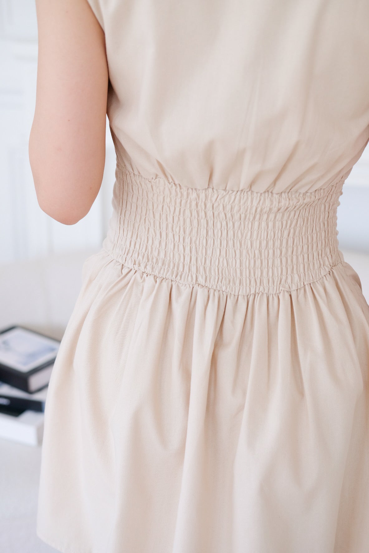 Hathaway Collared Ruched Dress (Khaki)