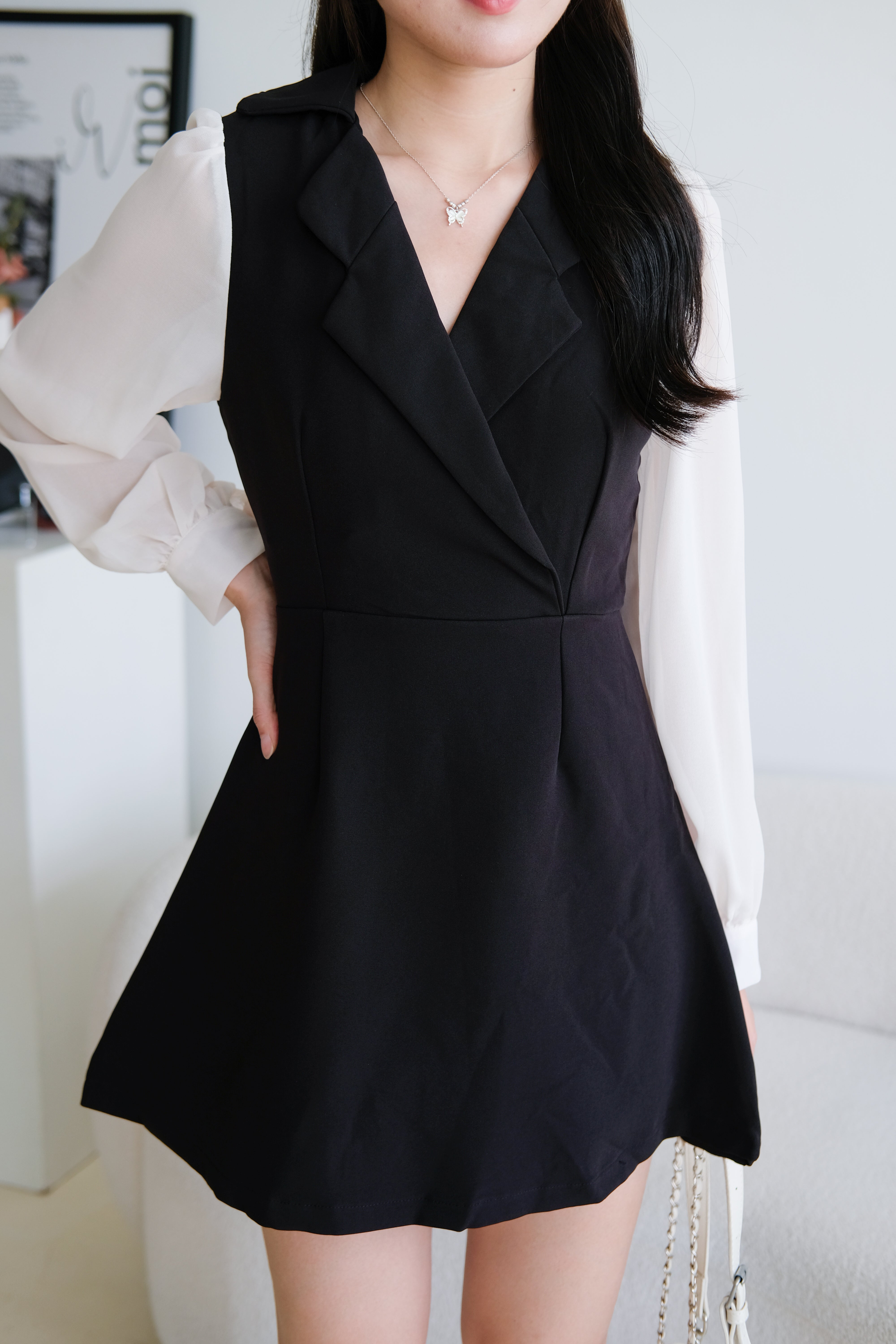 Louisa Blazer Sleeve Dress (Black)