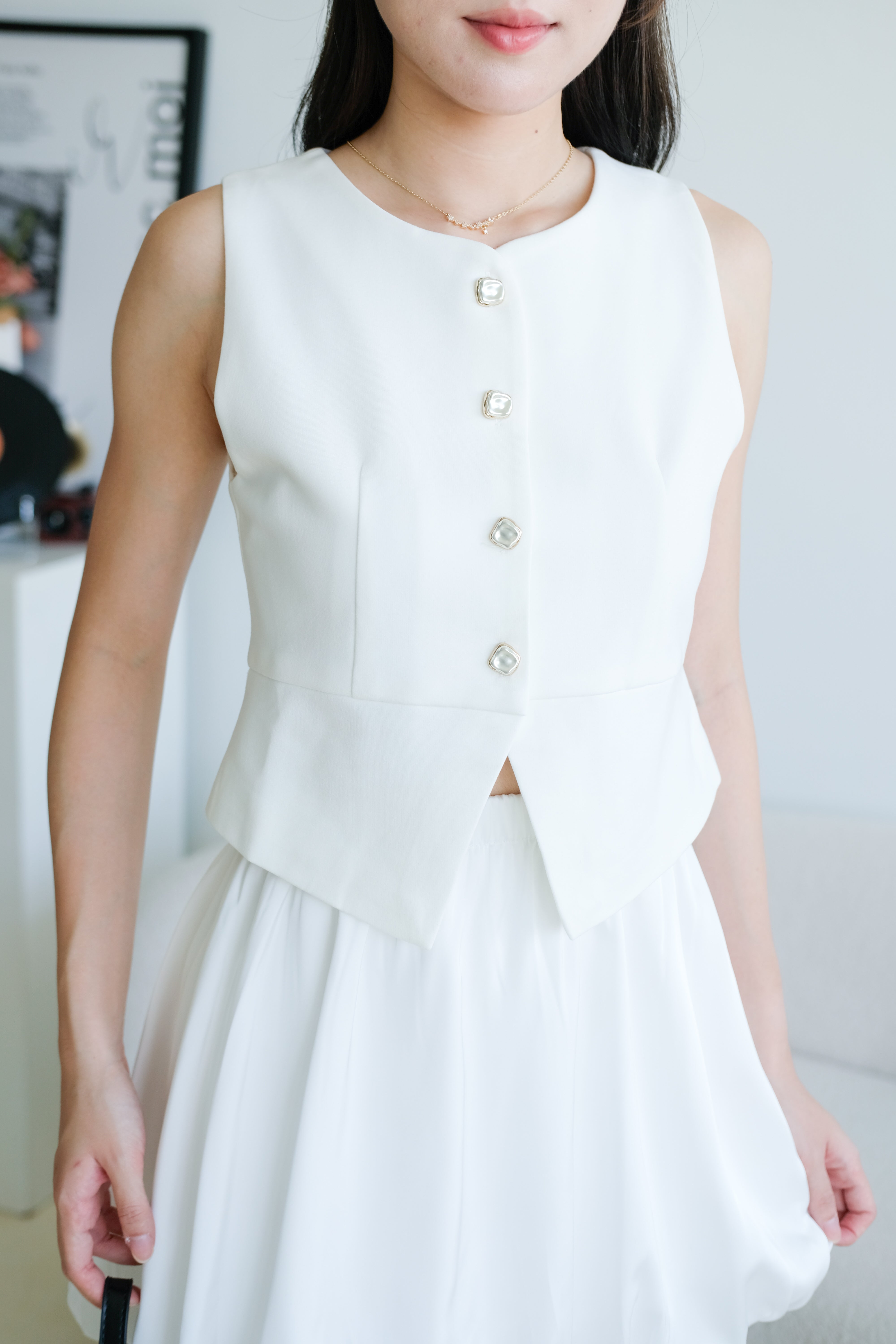 Valerie Round Neck Vest Top (White)