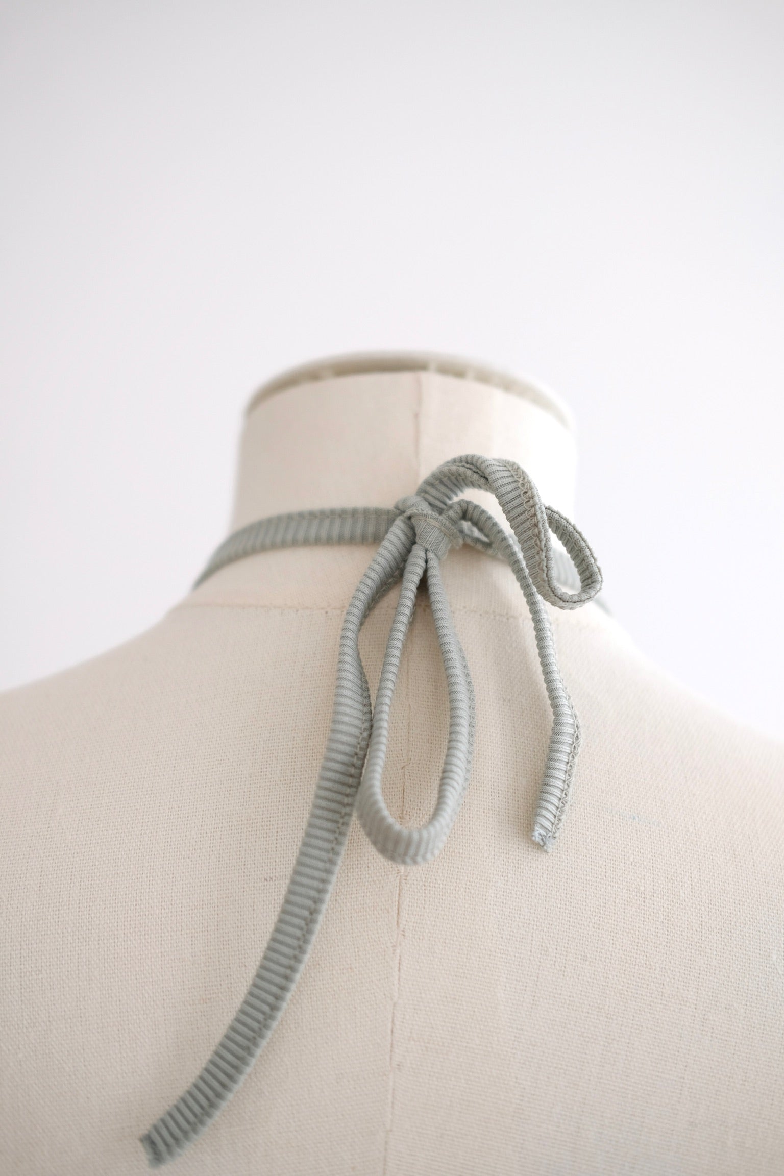 Halter Rope Ribbon Crop Top (Green)