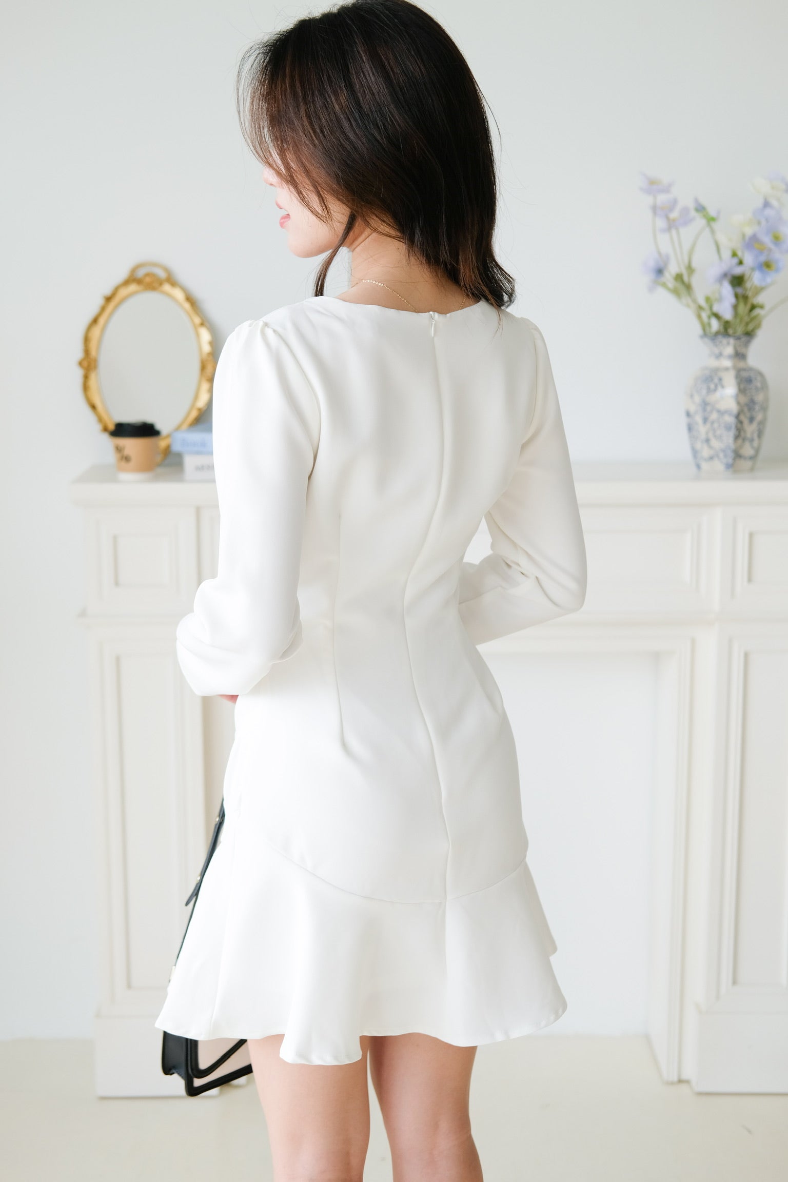 Phoebe Sleeves Ruffle Dress (White)