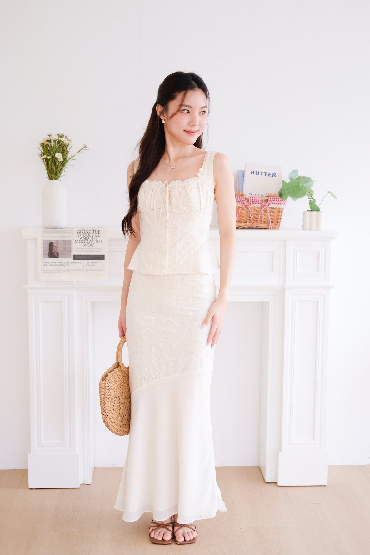 Jacqueline Eyelet Mermaid Maxi Skirt (Cream)