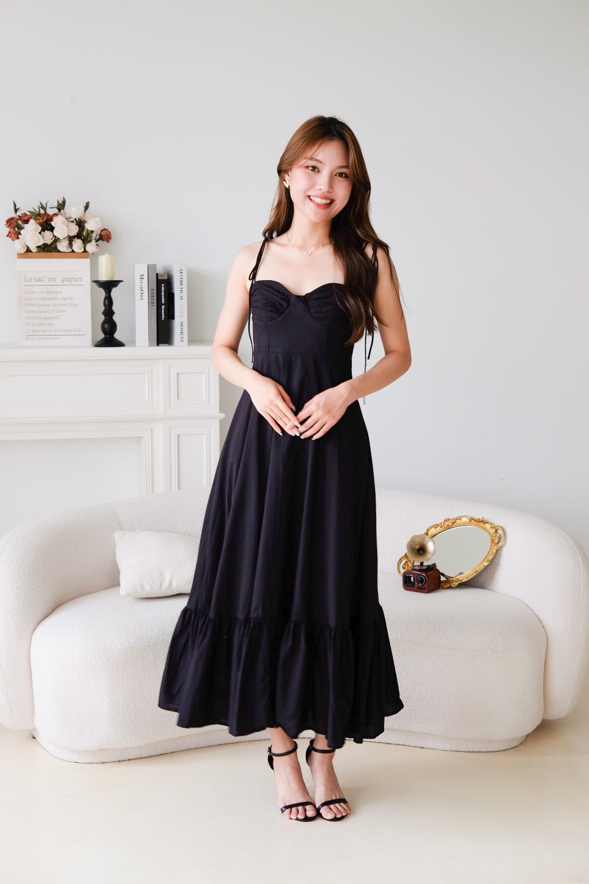 Delanie Sweetheart Ruffle Maxi Dress (Black)