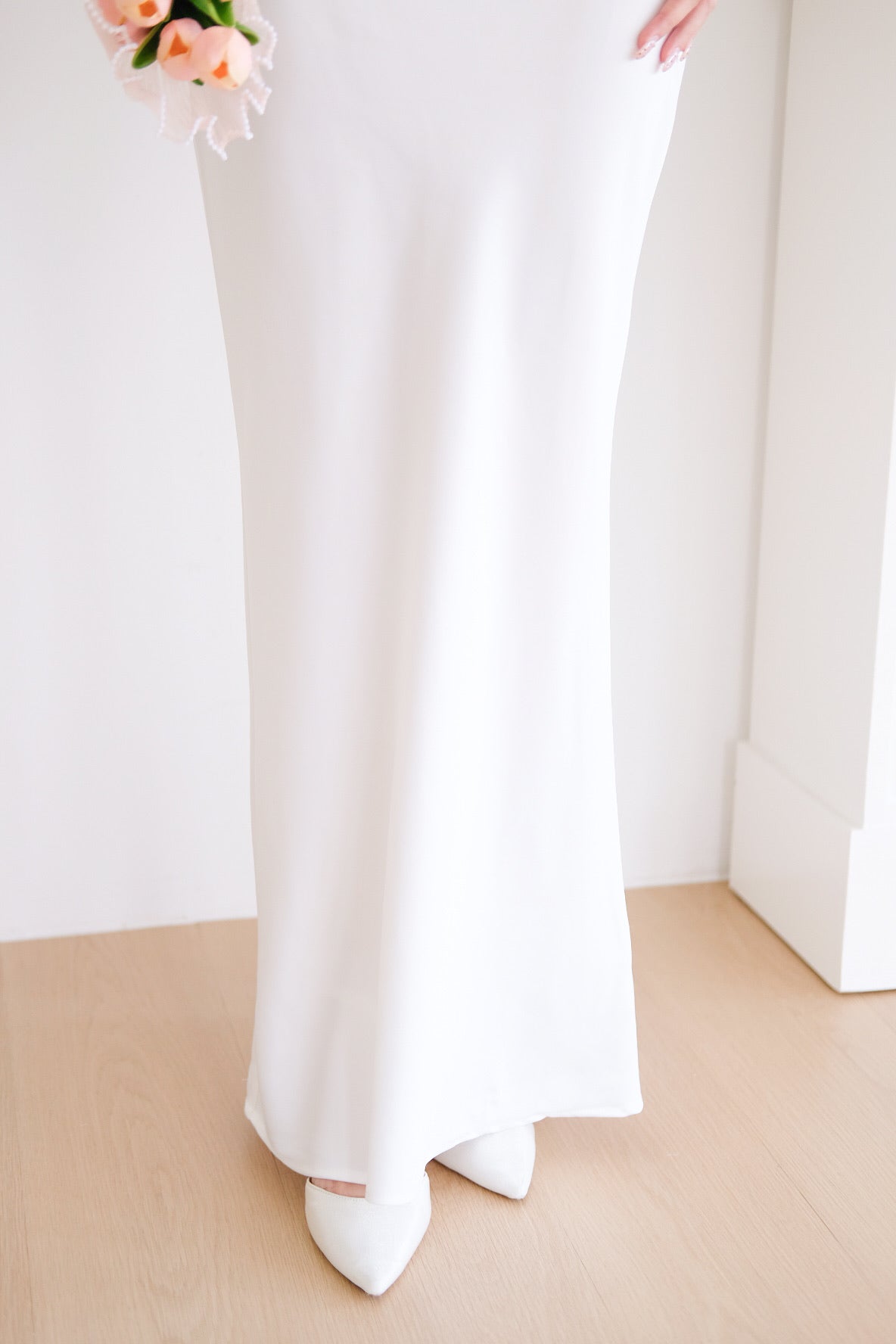Adora Satin Mermaid Maxi Dress (White)