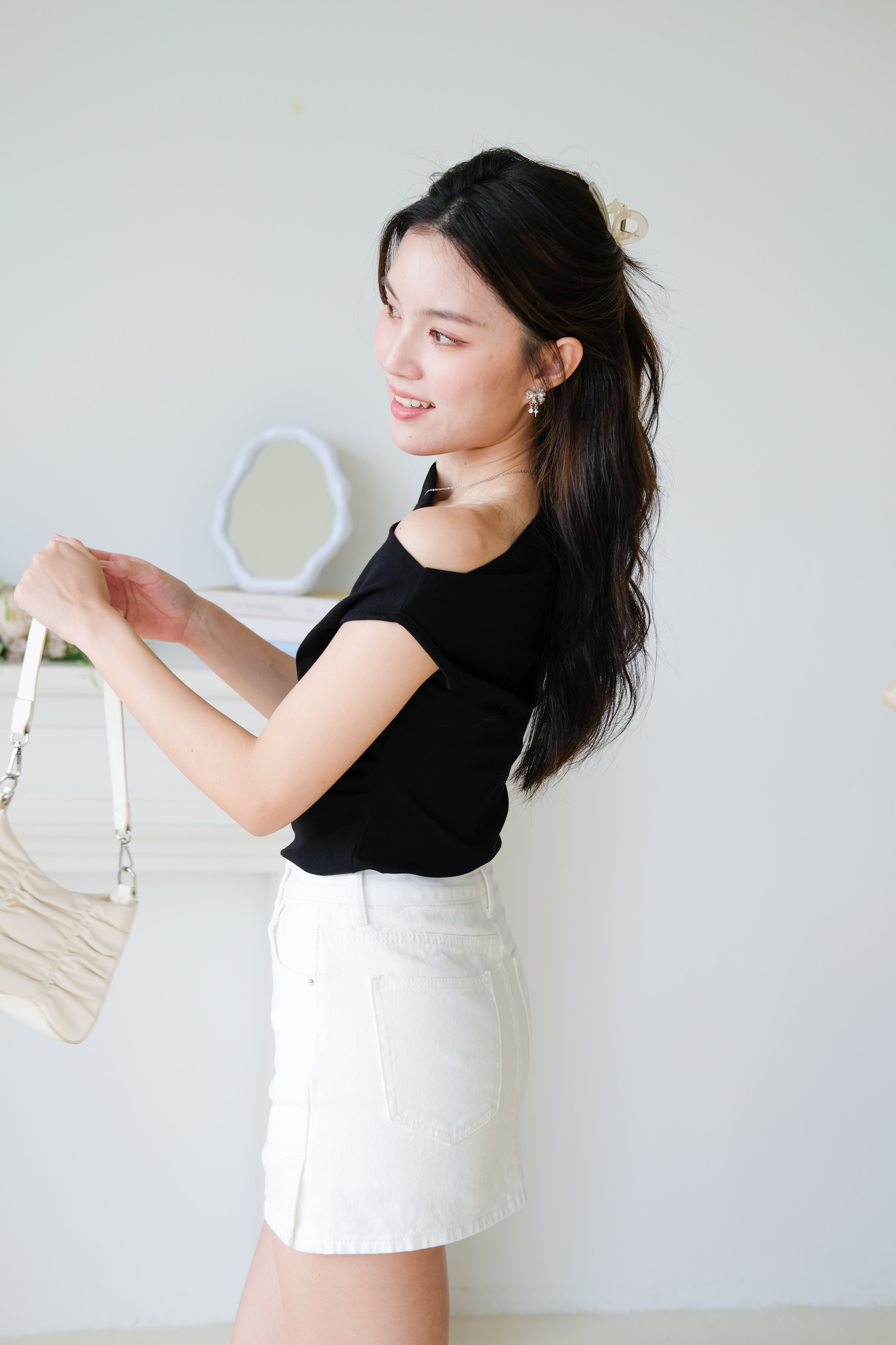 Elora Ruffle Toga Top (Black)