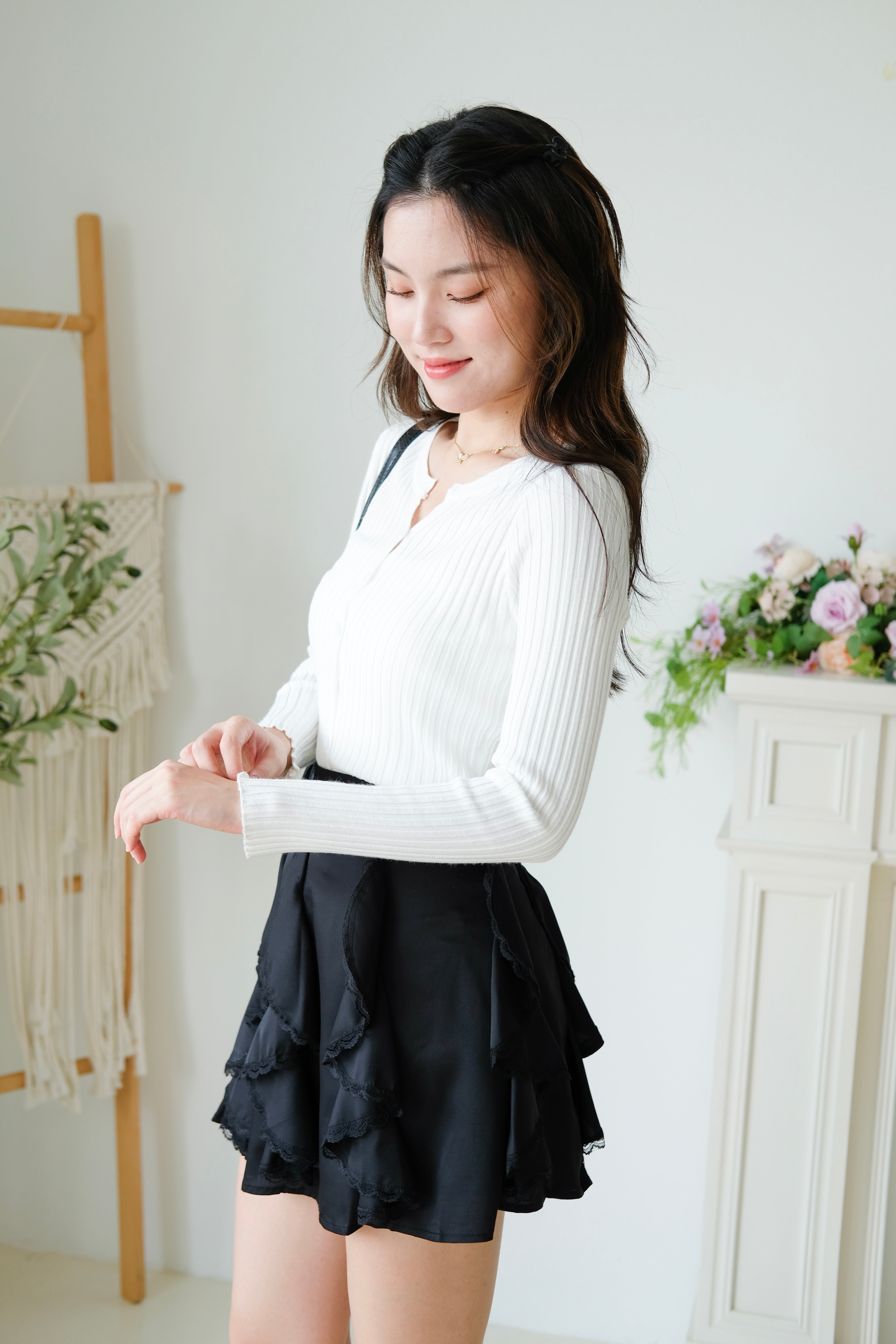 Soft Hour Knit Ribbed Cardigan (White)