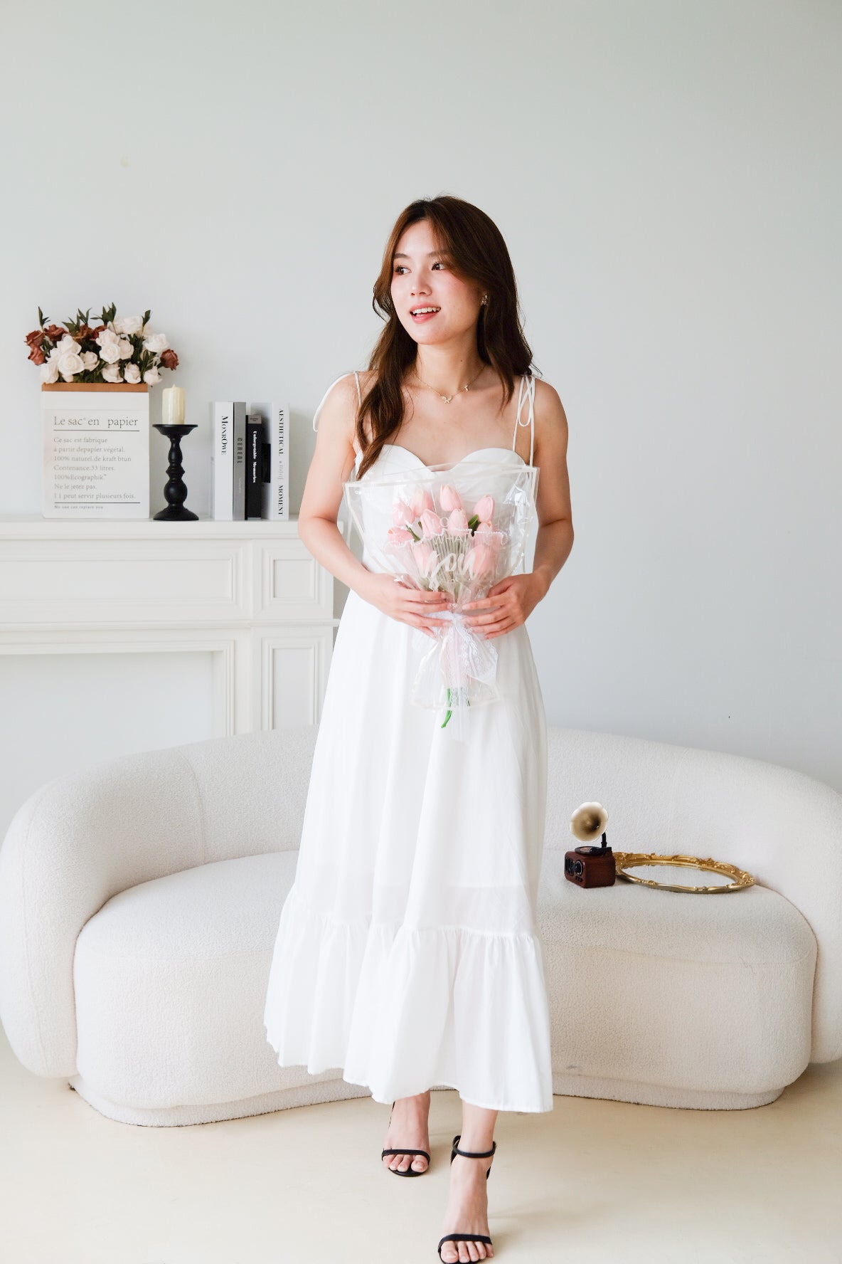 Delanie Sweetheart Ruffle Maxi Dress (White)