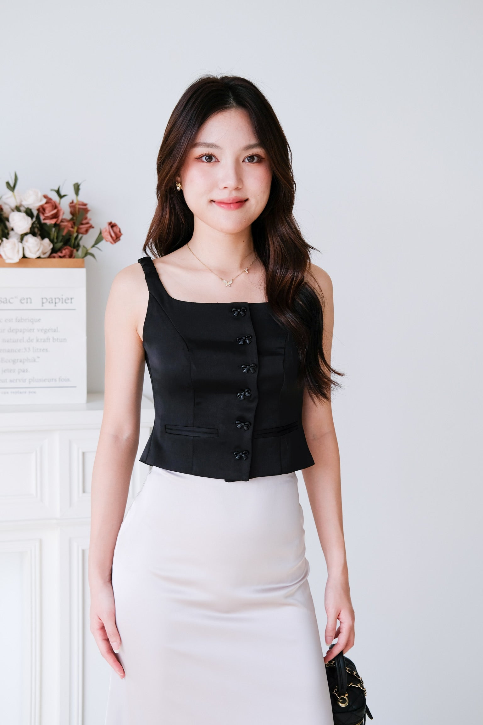 Maribelle Ribbon Scoop Top (Black)