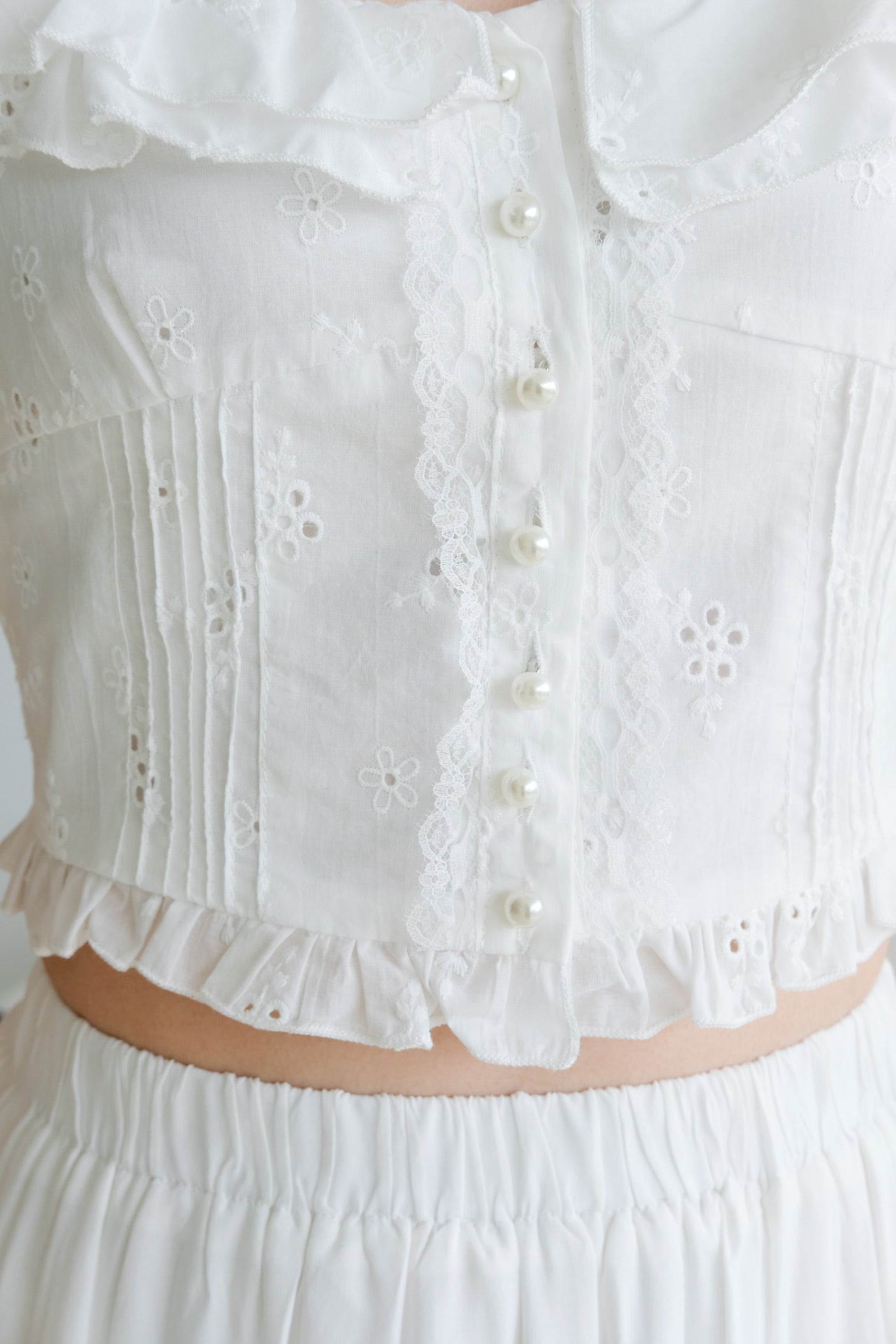 Ester Crochet Eyelet Ruffle Crop (White)