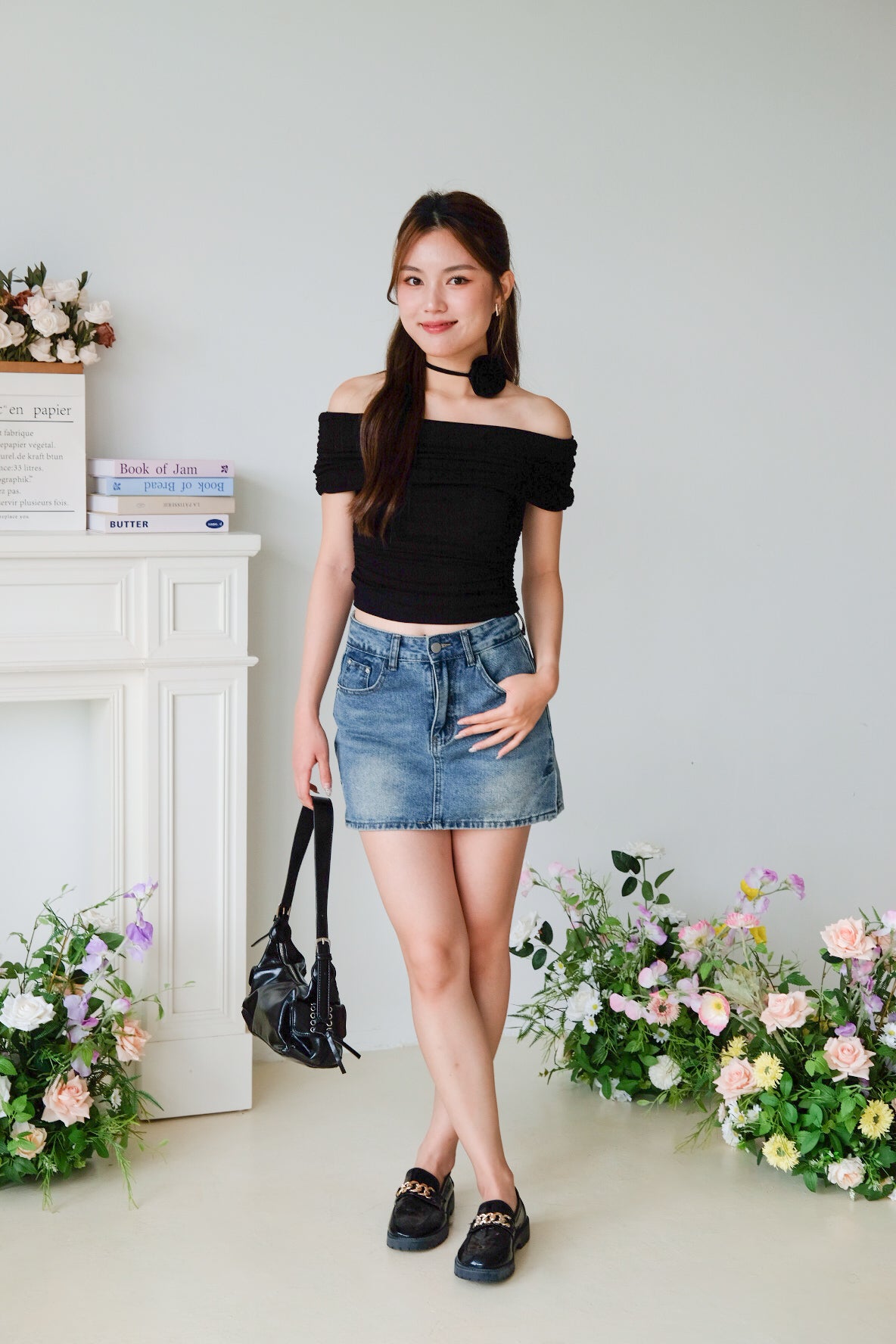 Deena Off Shoulder Stretchy Top (Black)