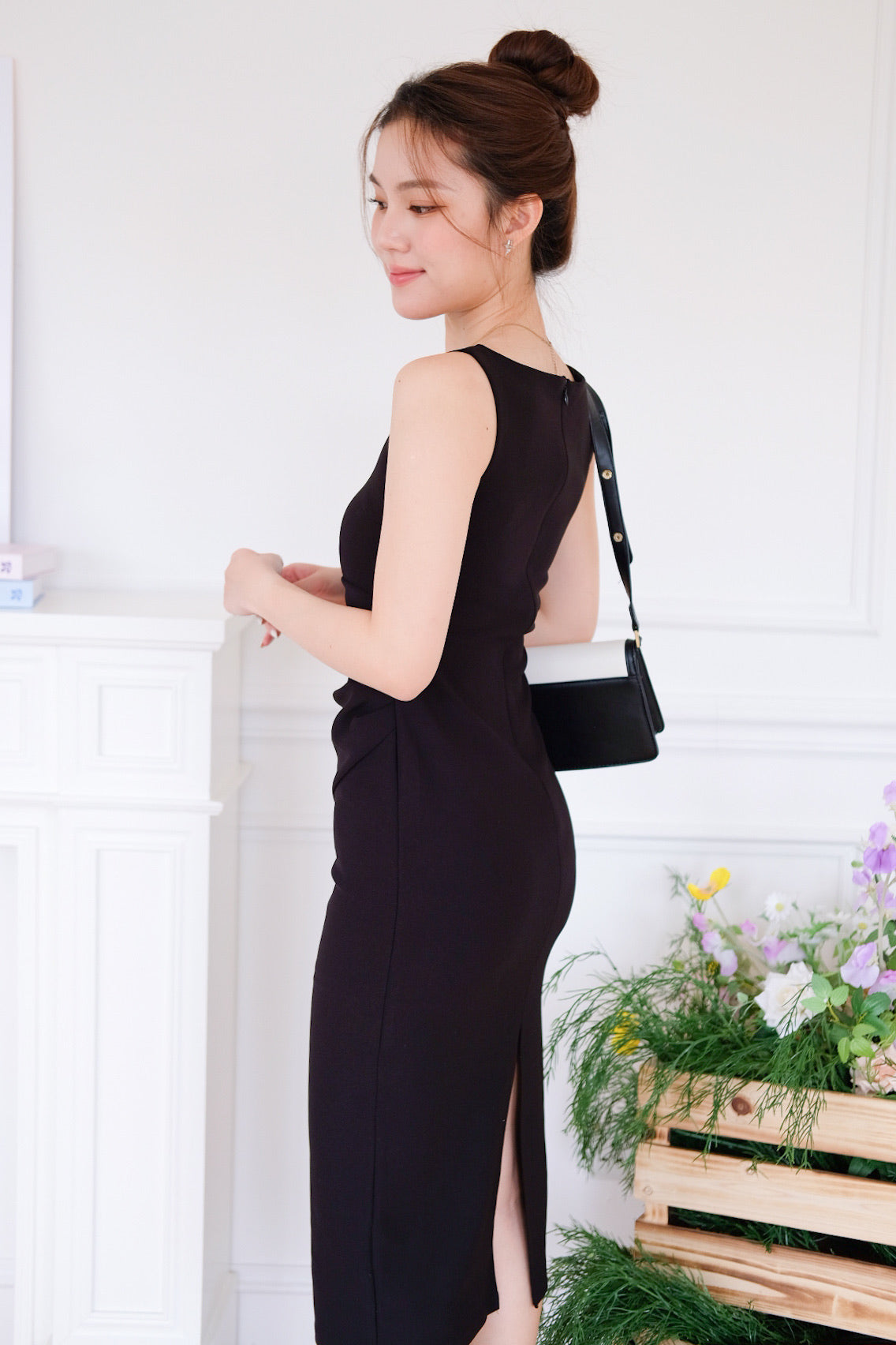 Felicia Boatneck Ruched Maxi Dress (Black)