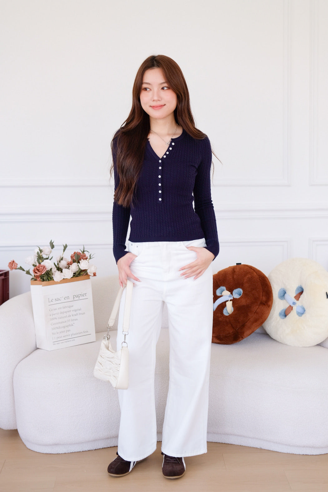 Cecily Buttoned Long Sleeves Knit Top (Navy Blue)