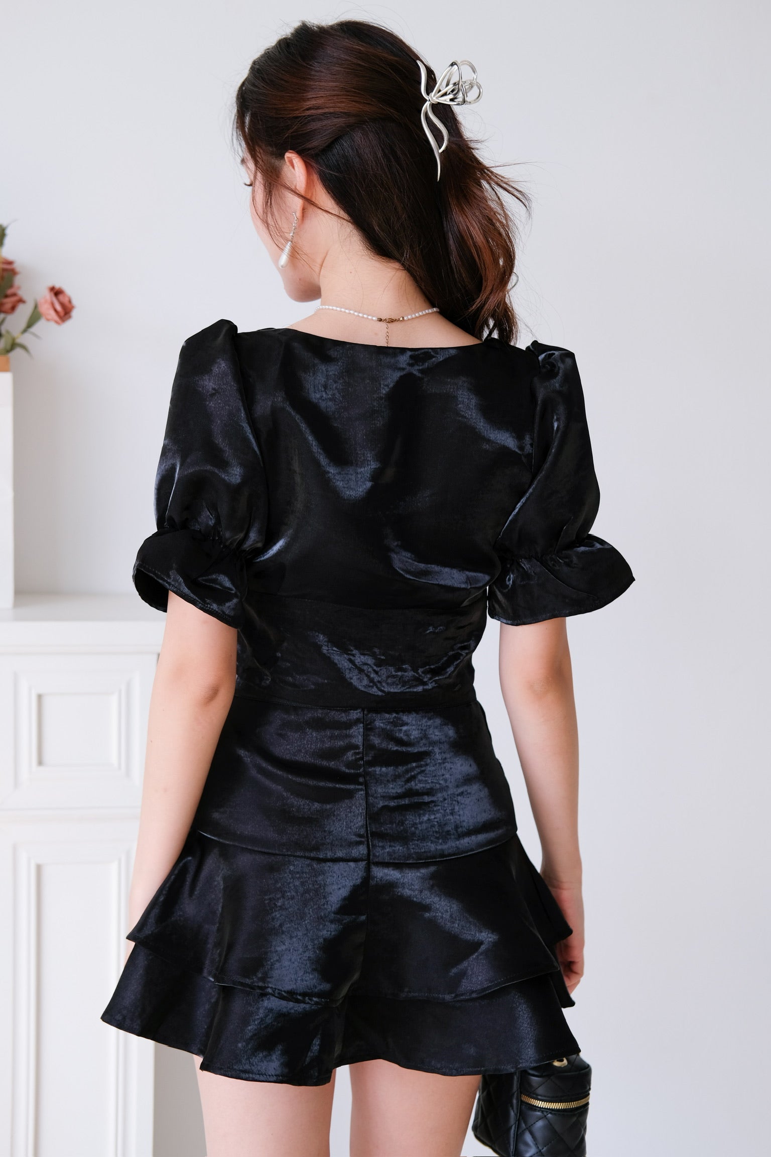 Lush Shimmer Satin Flare Set (Black)