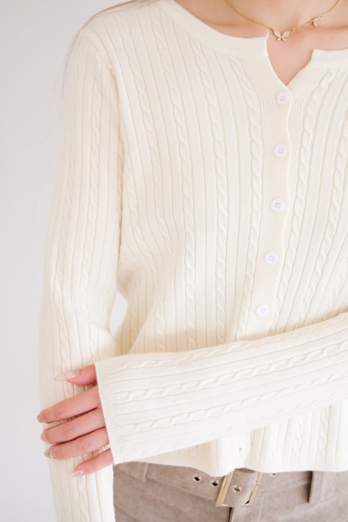 Sharlyn Cable Knit Cardigan (Cream)