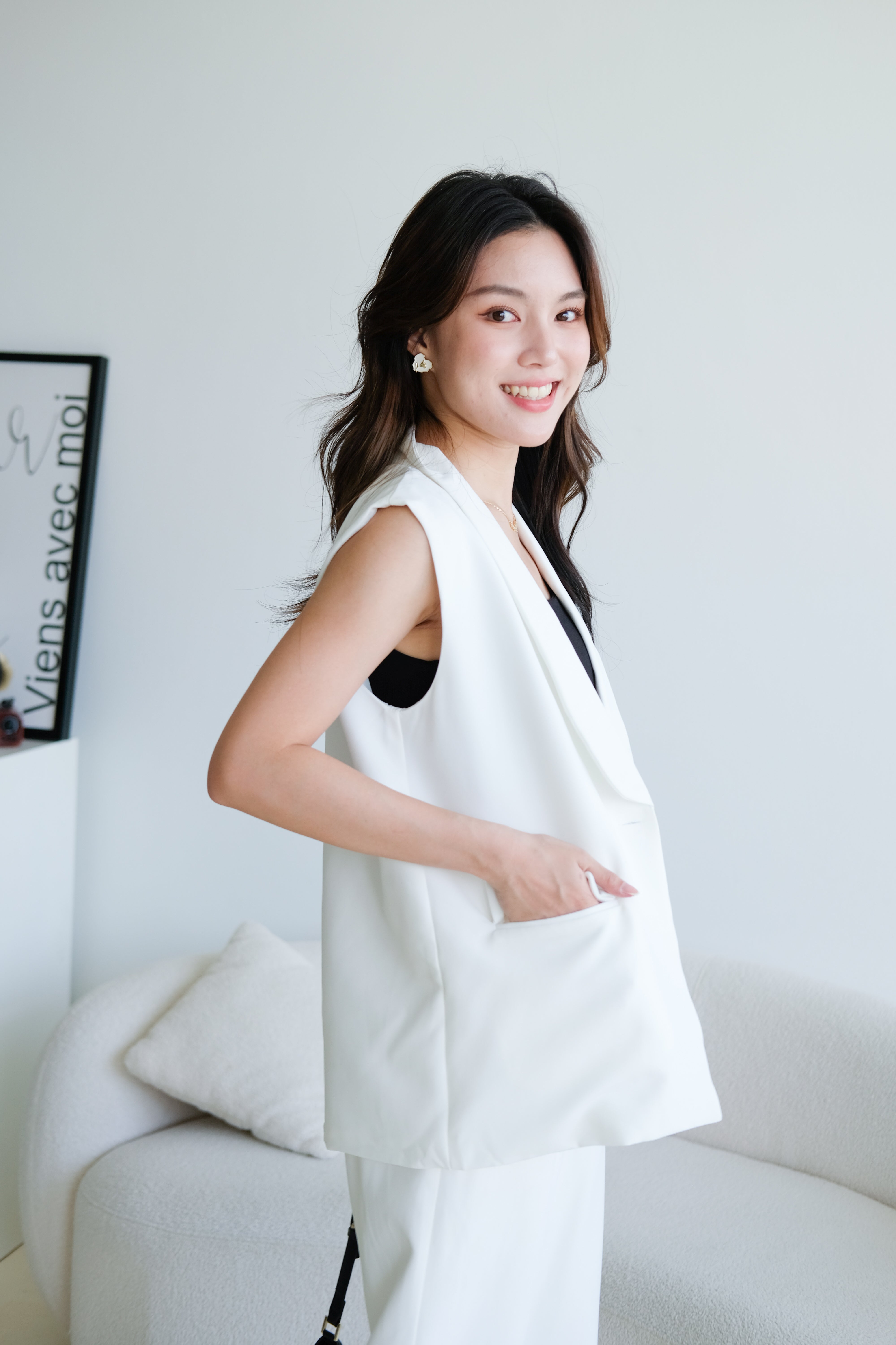 Zora Blazer Long Vest (White)