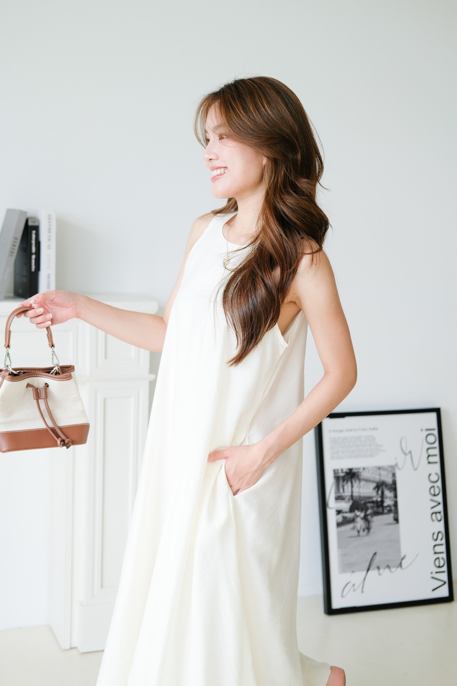 Weekend Maxi Shift Dress (Cream)