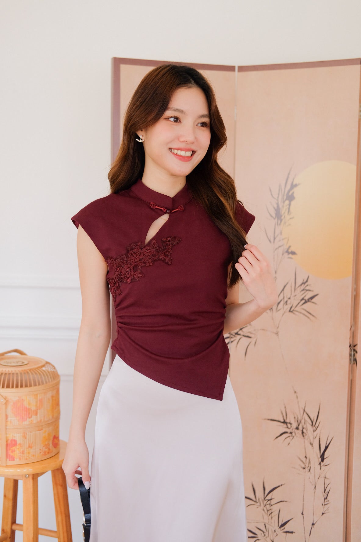 安逸 An Yi Basic Ruched Crop Top (Dark Red)