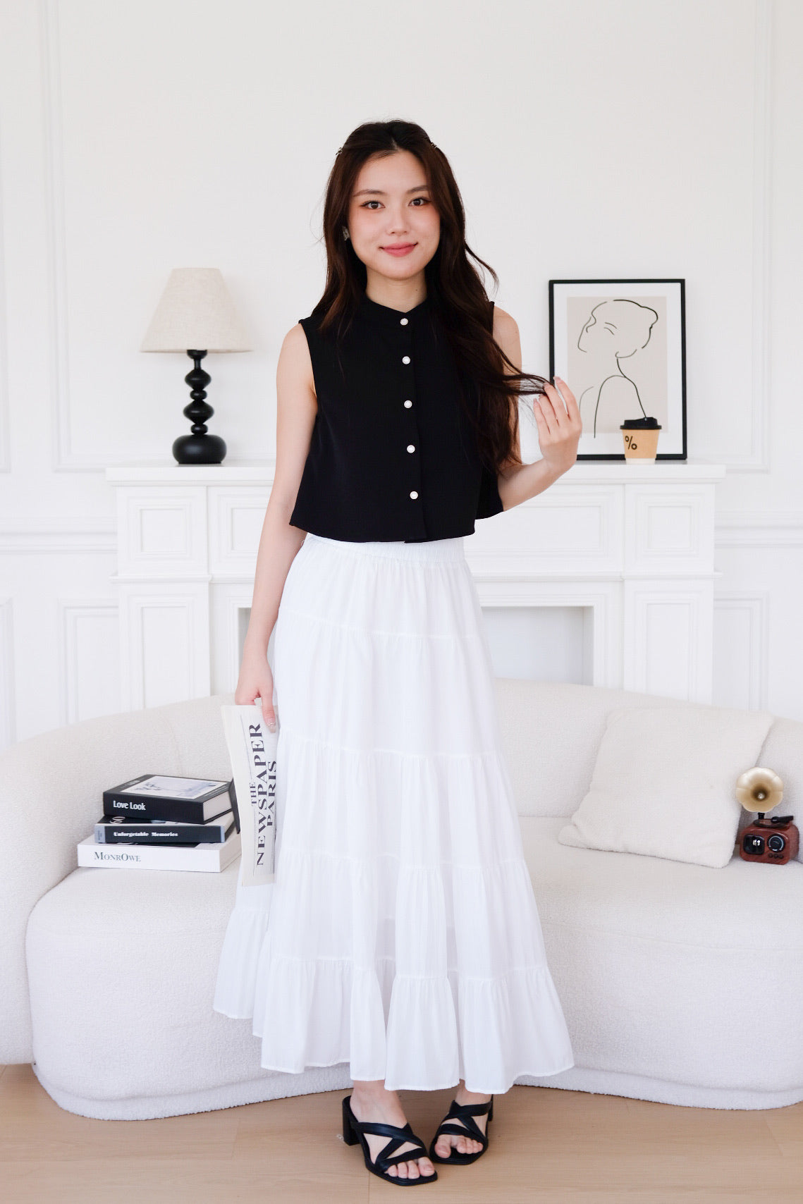 Lindy Flare Crop Top (Black)