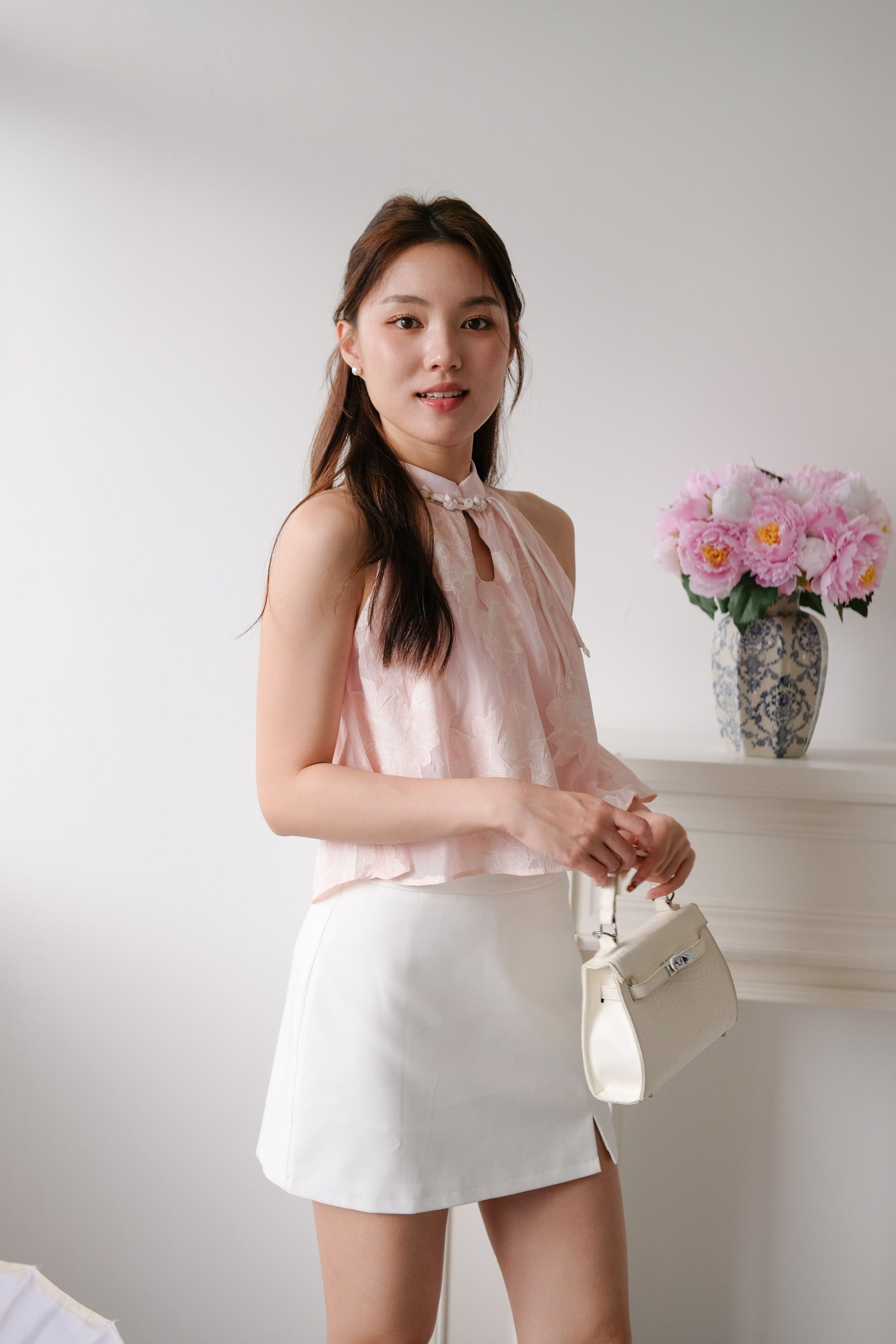 Chu Ran Floral Organza Cheongsam Top (Light Pink)