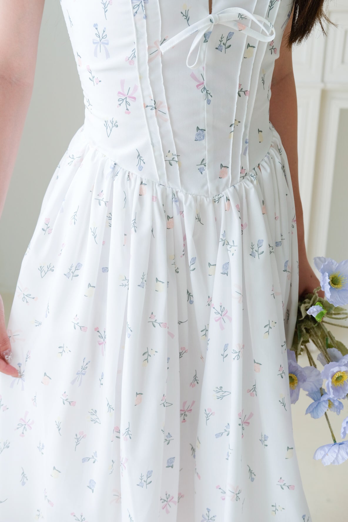 Hallie Floral Lace Corset Maxi Dress (White)