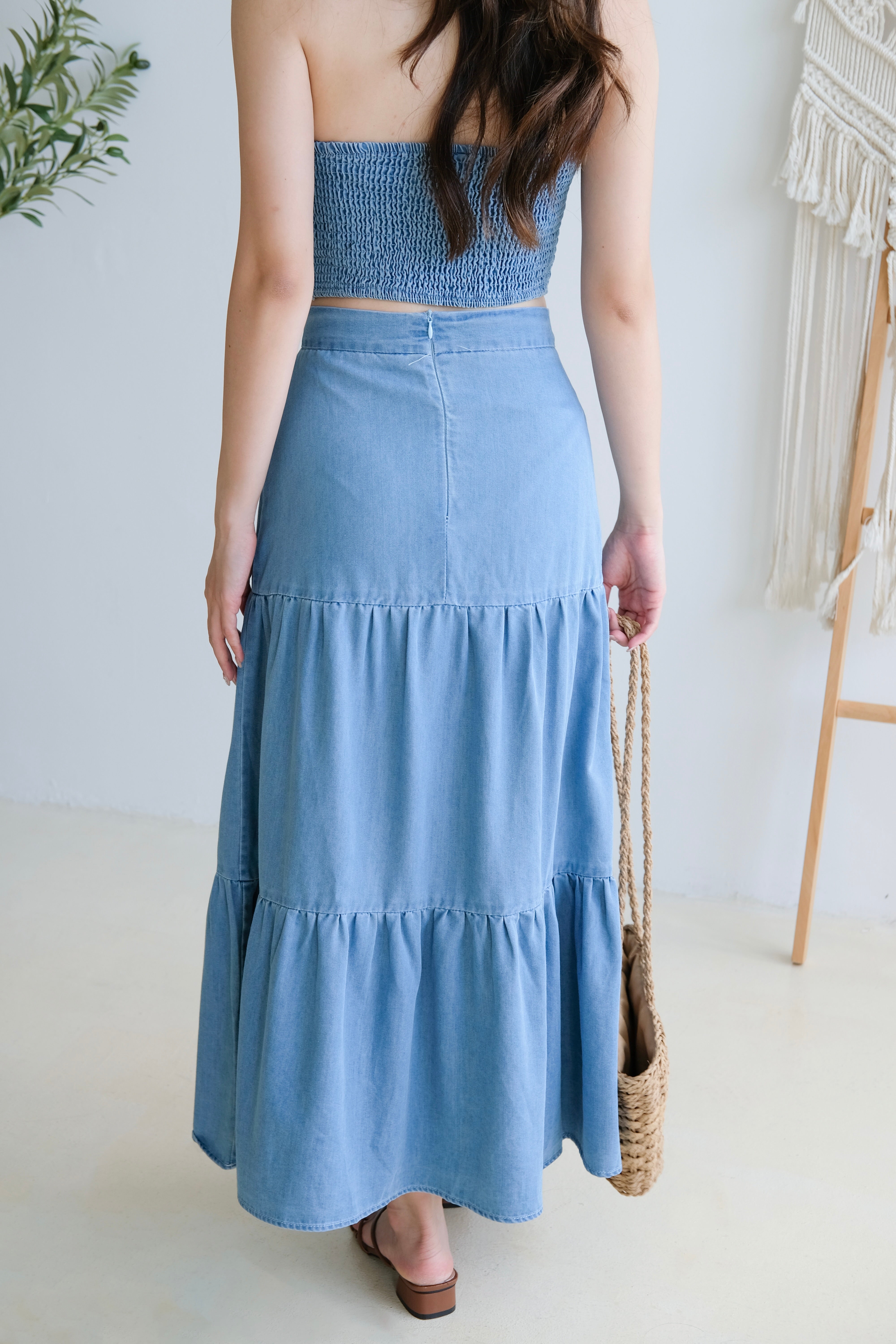 Sharon Tiered Denim Maxi Skirt (Light Blue)