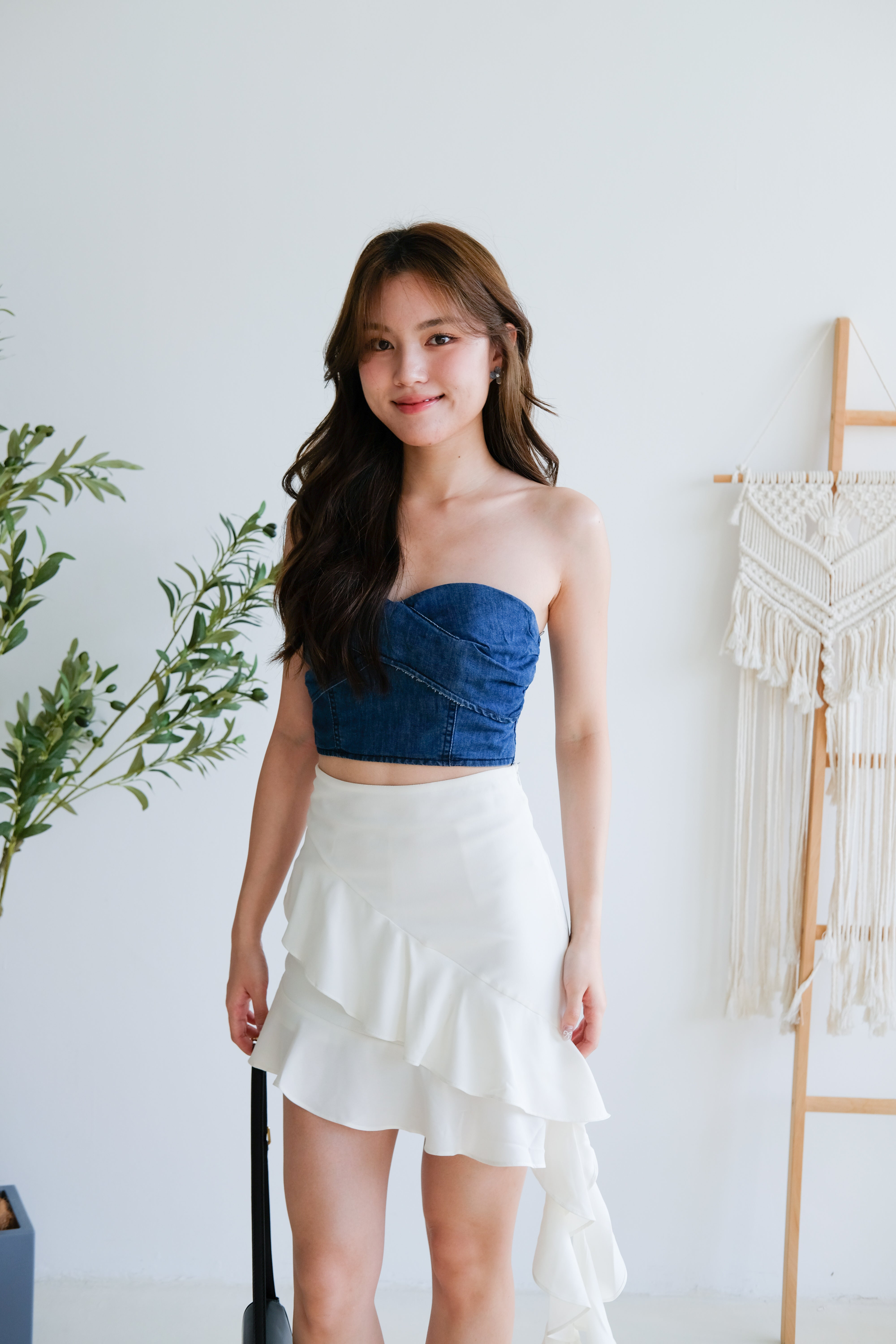 Shyla Sweetheart Denim Padded Crop Top (Dark Blue)