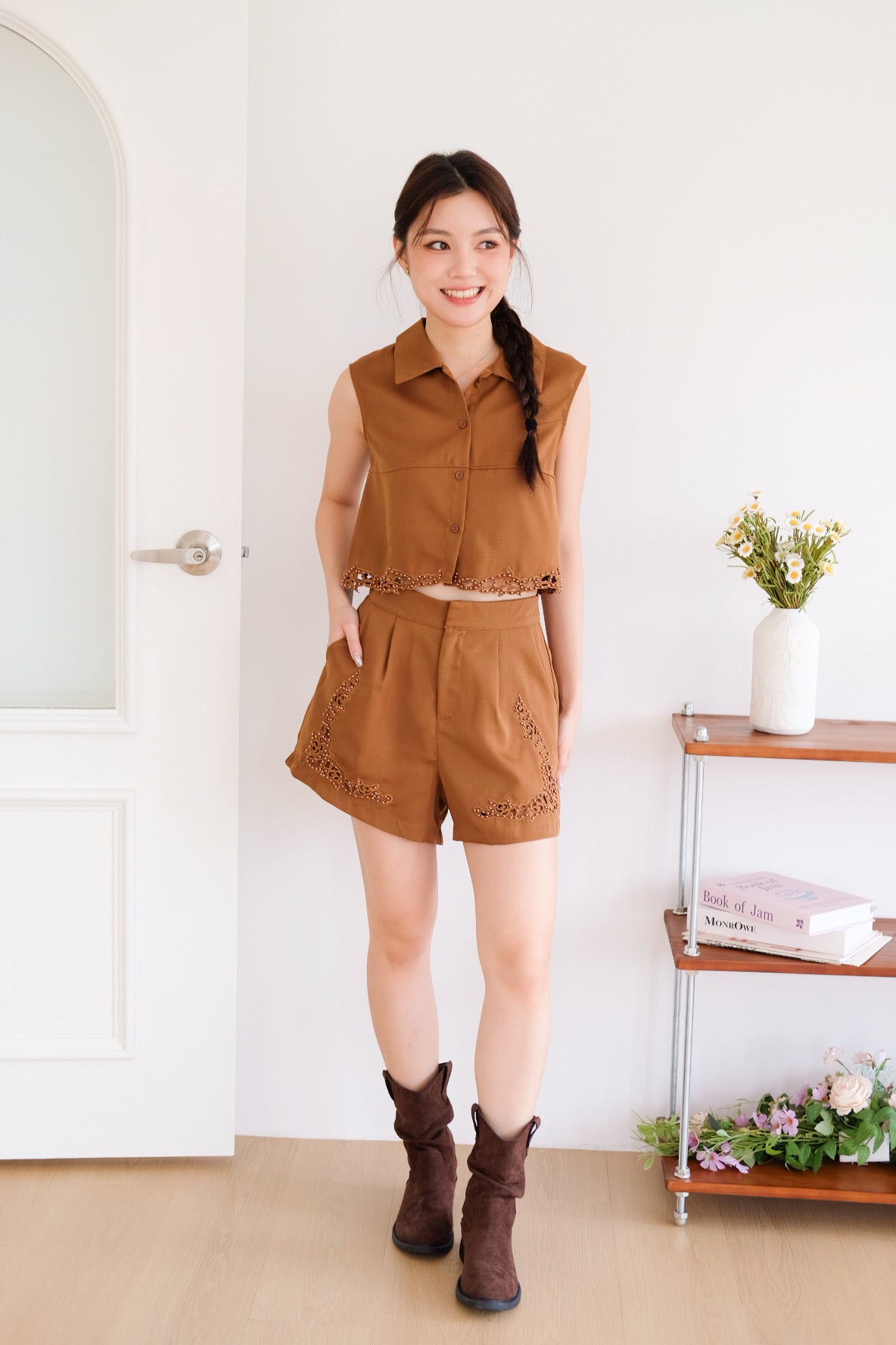 Petrina Eyelet Collared Set (Mocha)