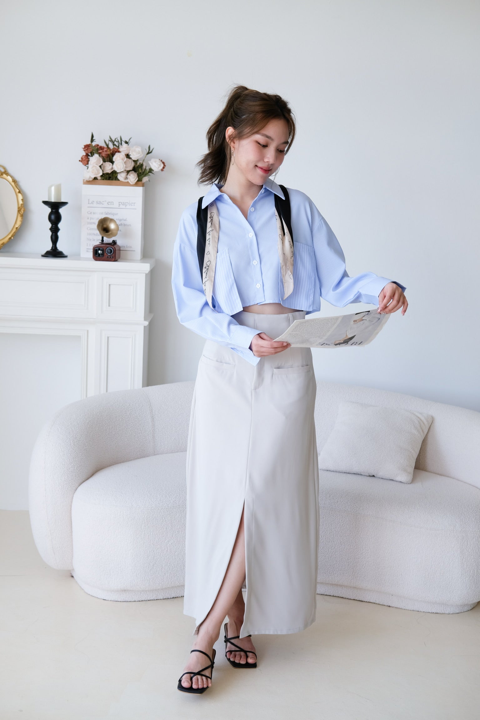 Rora Oversized Stripes Cropped Blouse (Blue)