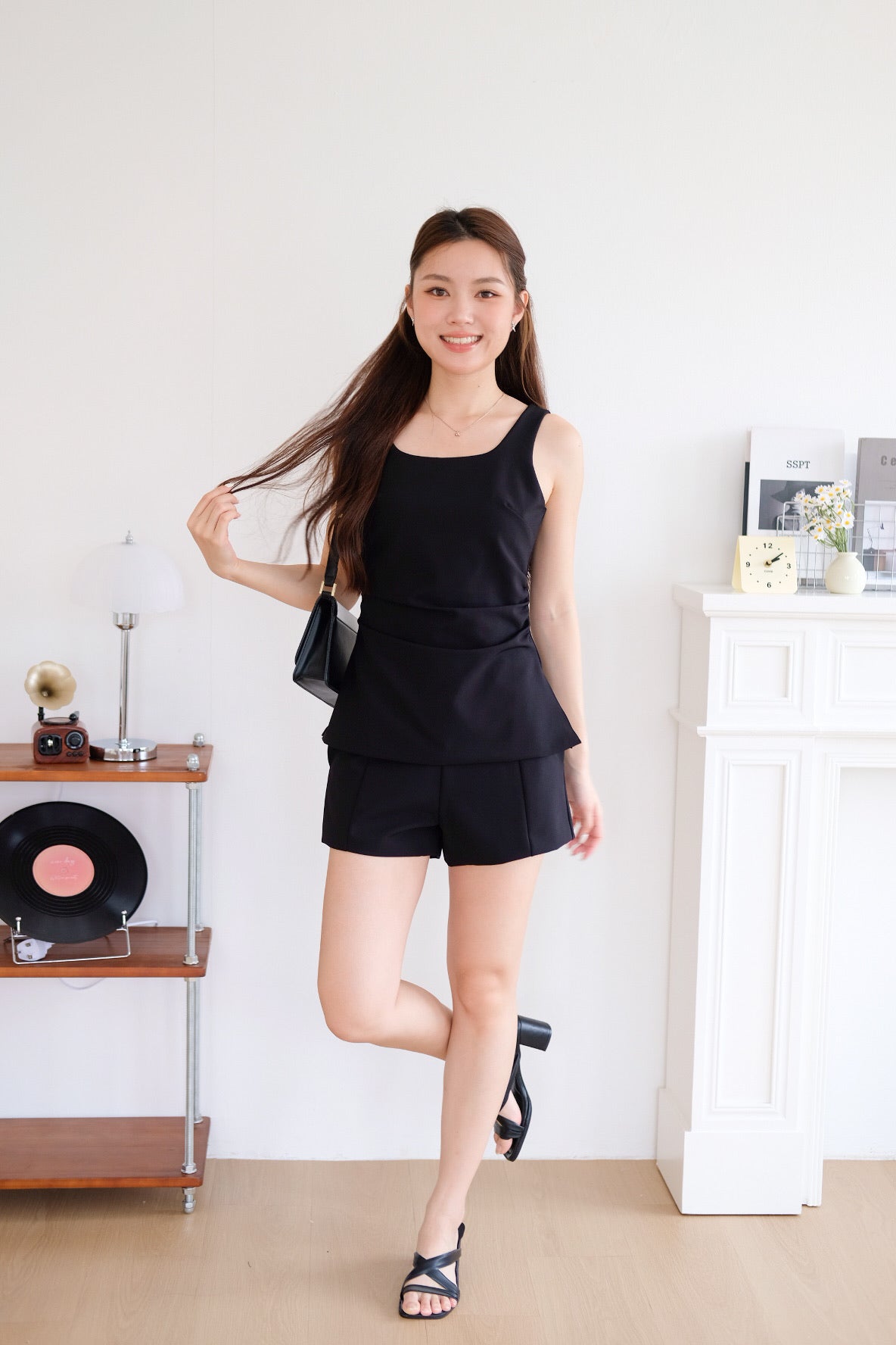 Cooper Ruched Flare Top (Black)