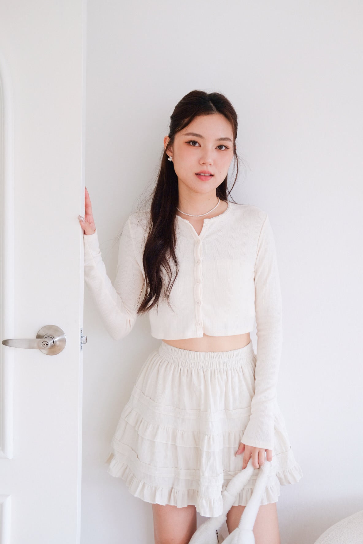 Danielle Cropped Cardigan (Cream)