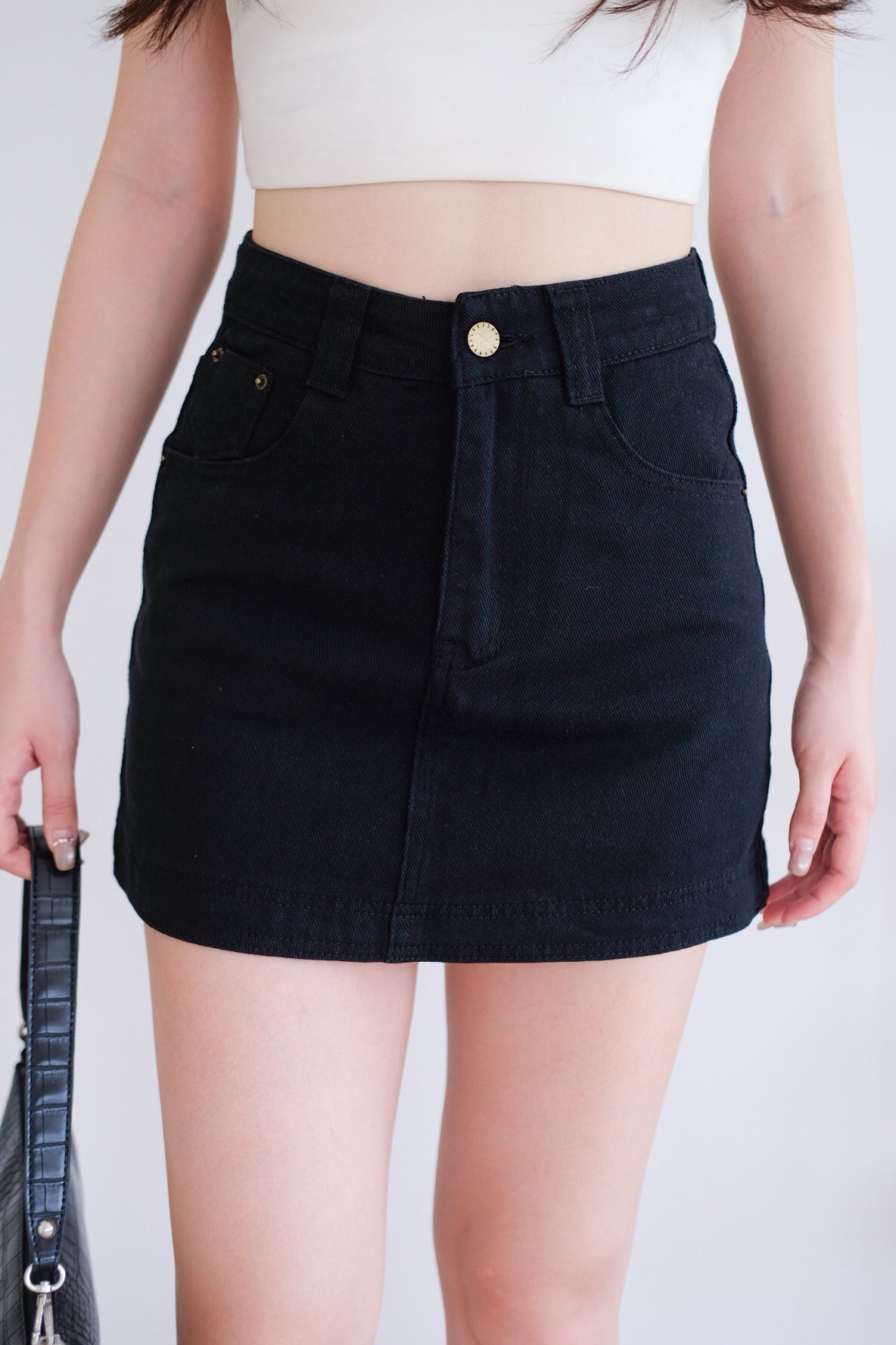 Levin Denim Skorts (Black)
