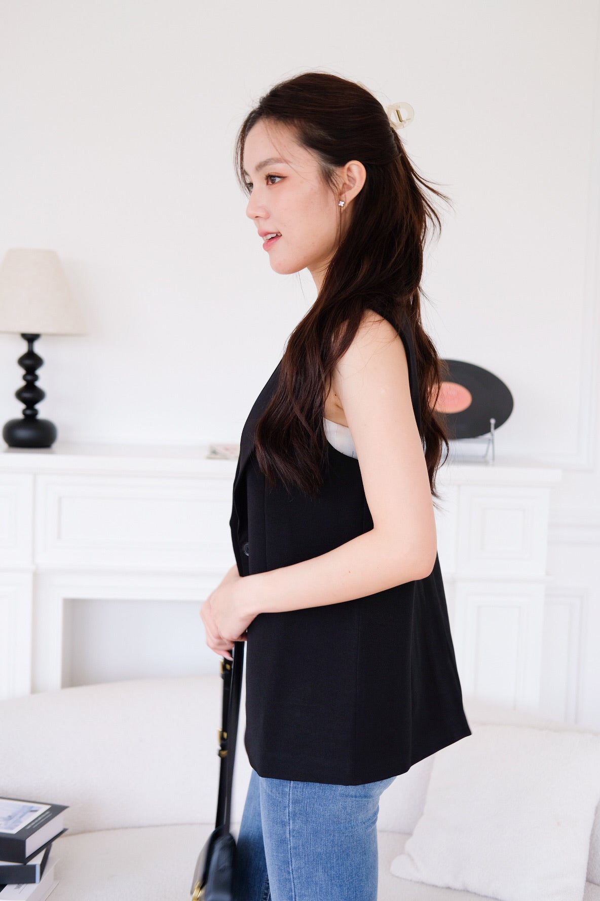Sherry Vest Outerwear (Black)