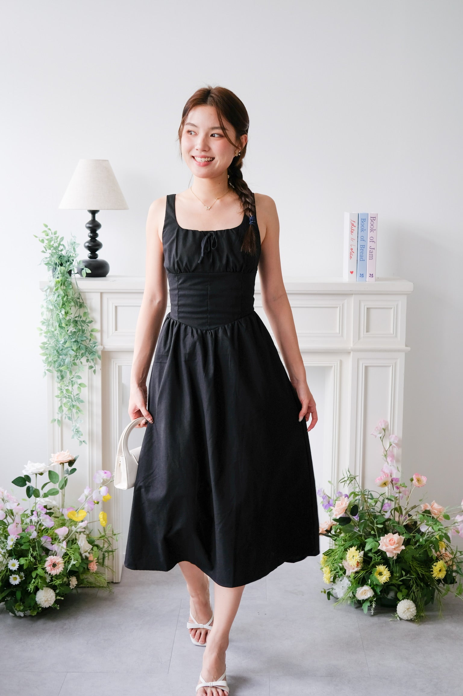 Carmie Thick Waist Midaxi Dress (Black)