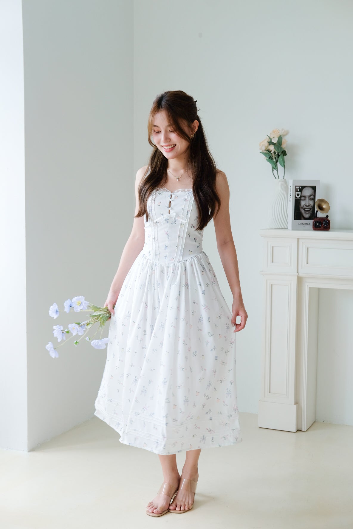 Hallie Floral Lace Corset Maxi Dress (White)