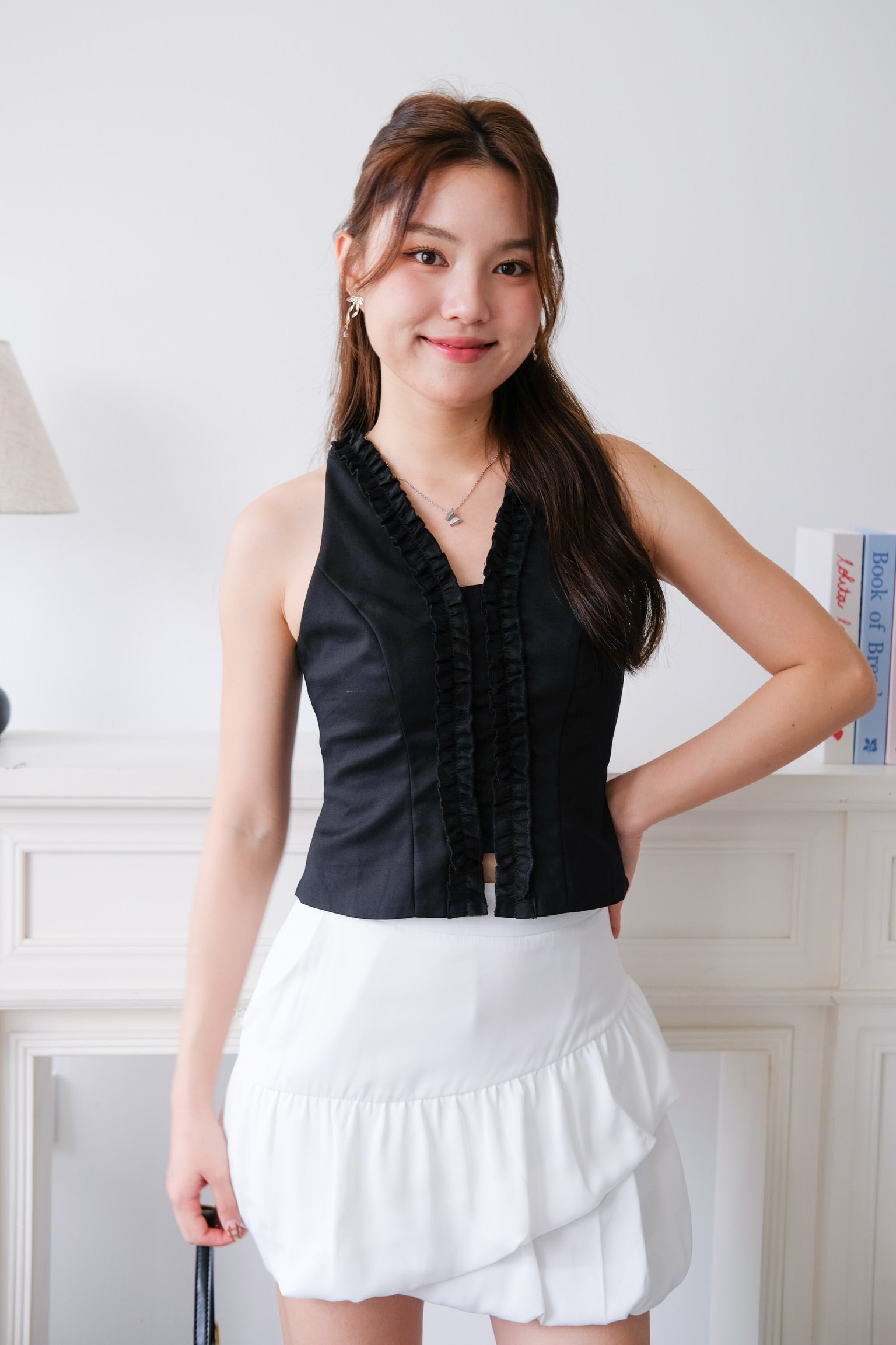 Evangeline Frills V Neck Top (Black)